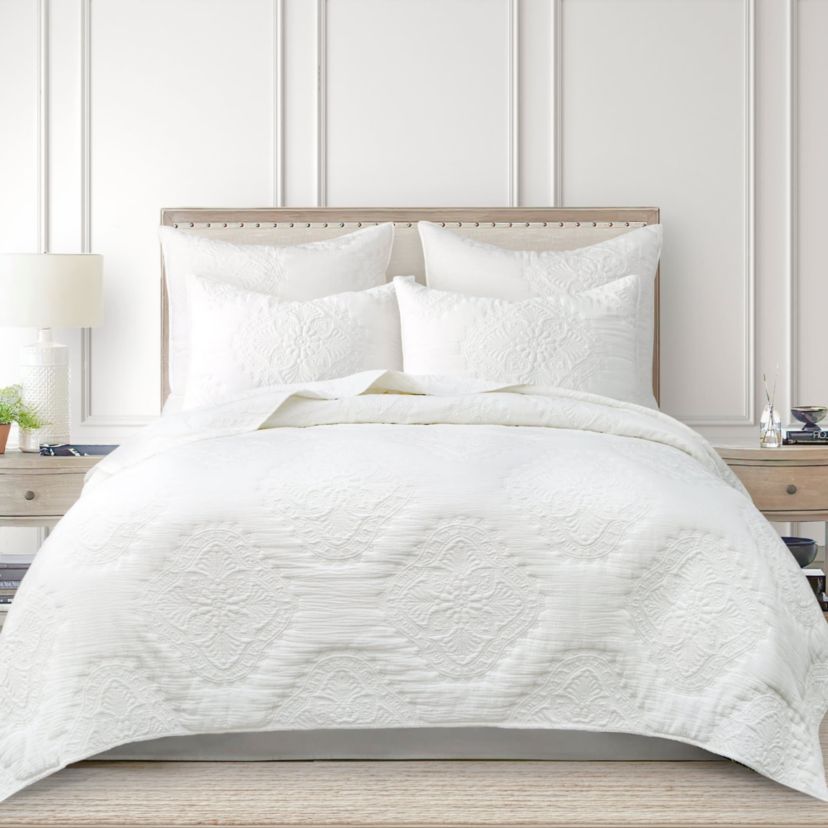 Muslin Stitch Cream Quilt Set