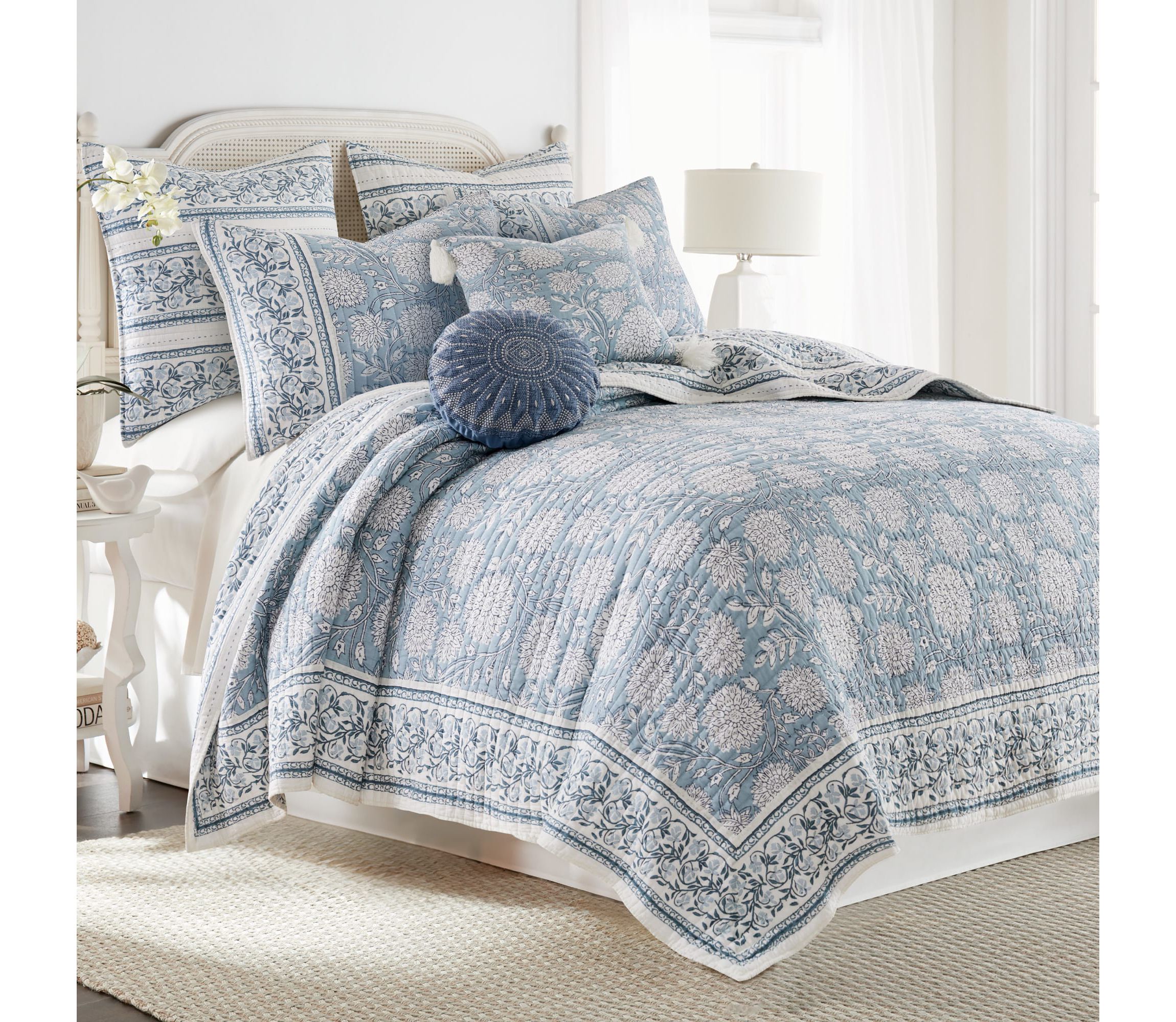 Adare Taupe Quilt Set