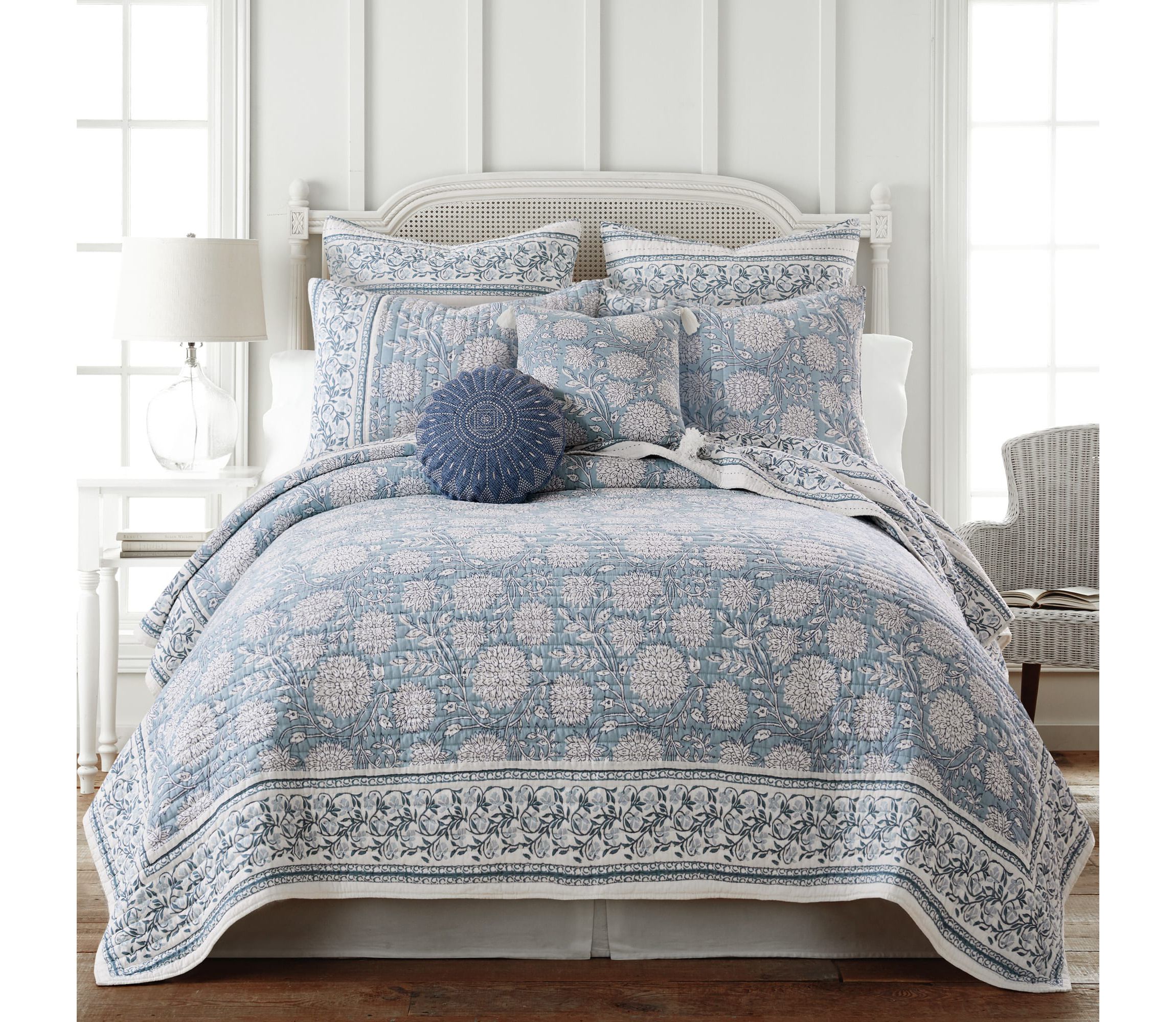 Adare Taupe Quilt Set
