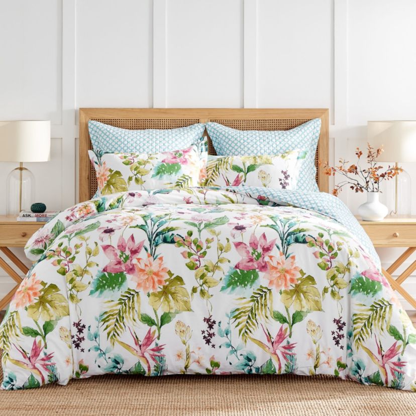 Malana Comforter Set
