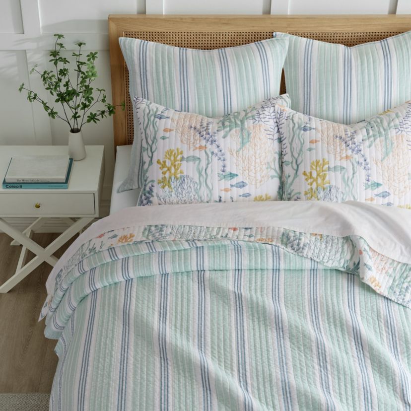 Ocean Meadow Quilt Set