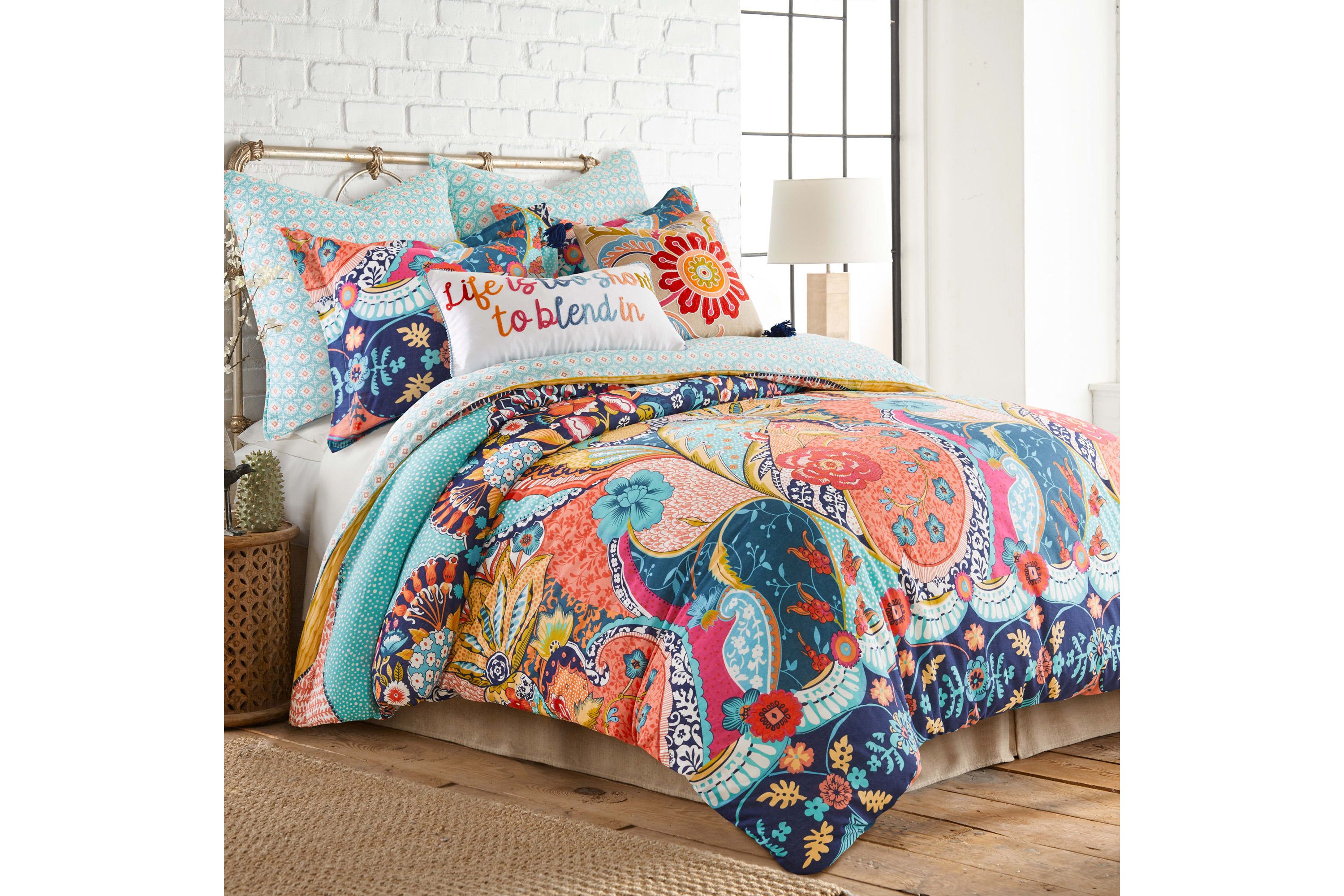 Jules Comforter Set
