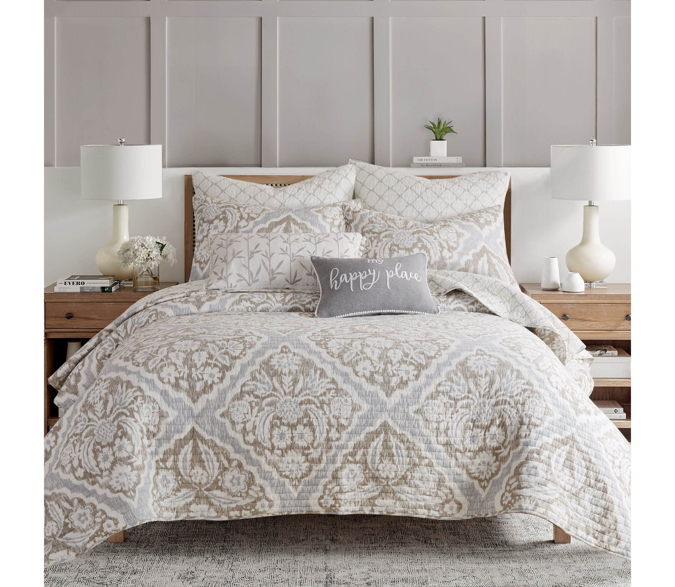Becker Blue Quilt Set