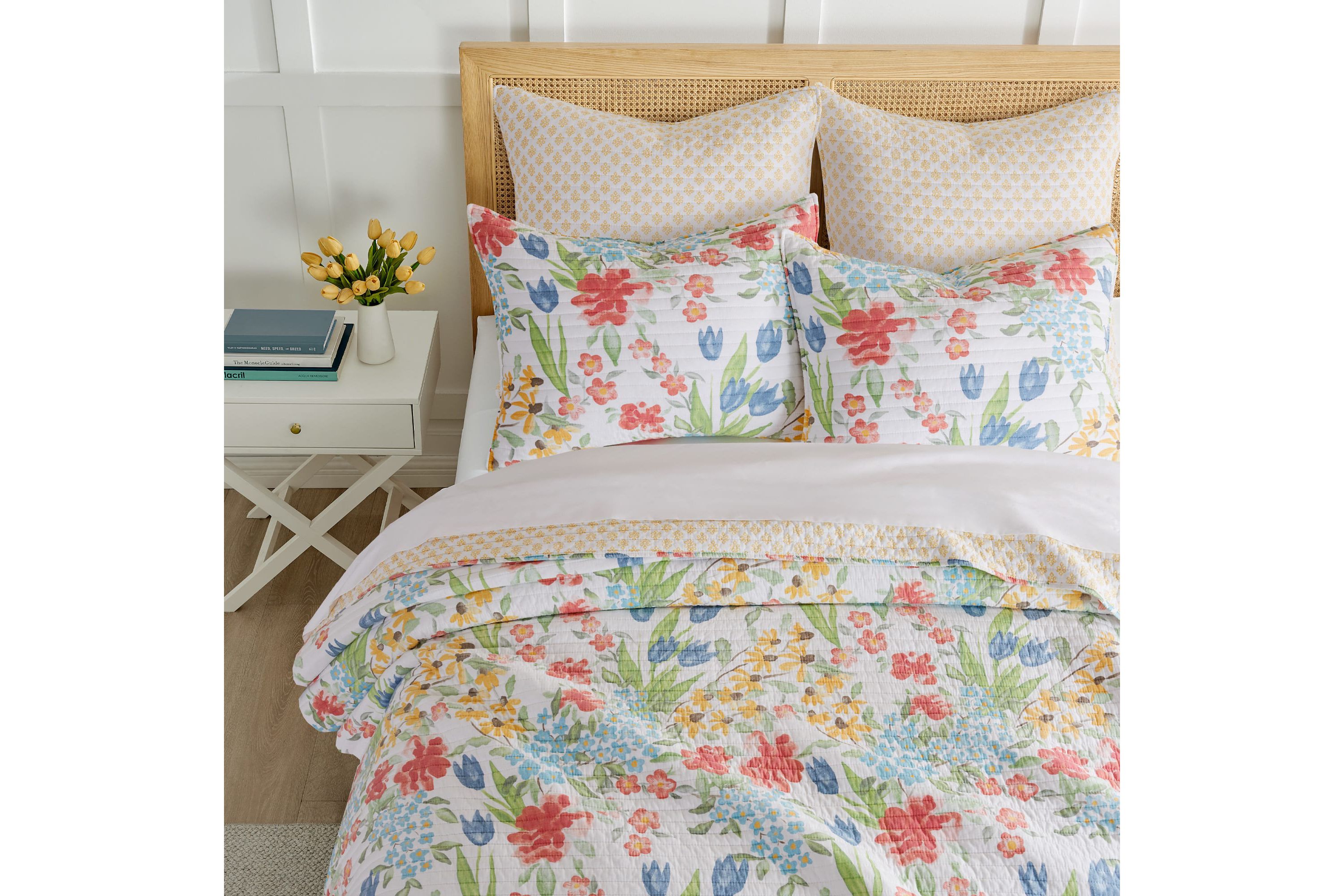 Radella Quilt Set