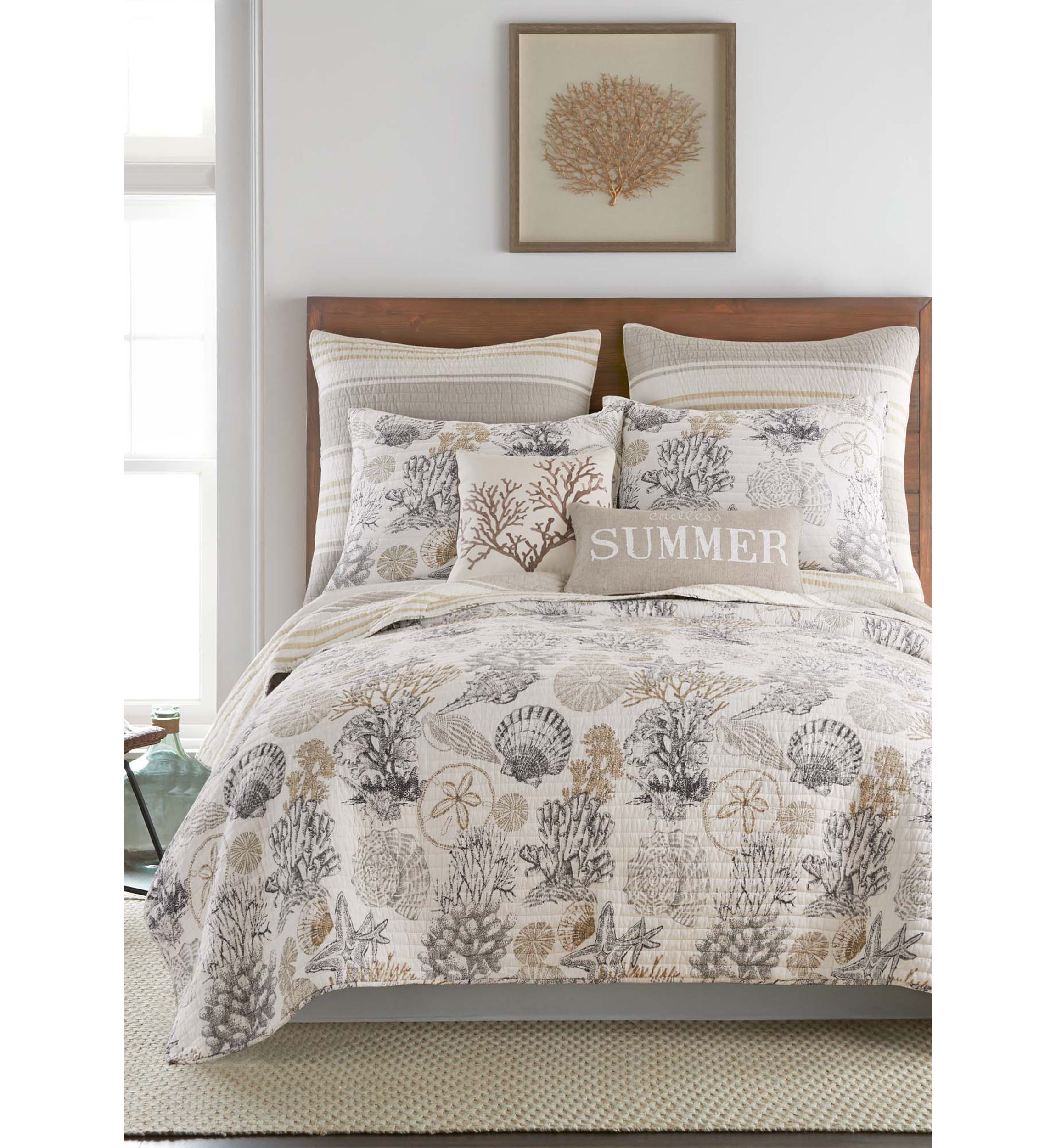 Caspian Sea Reversible Quilt Set