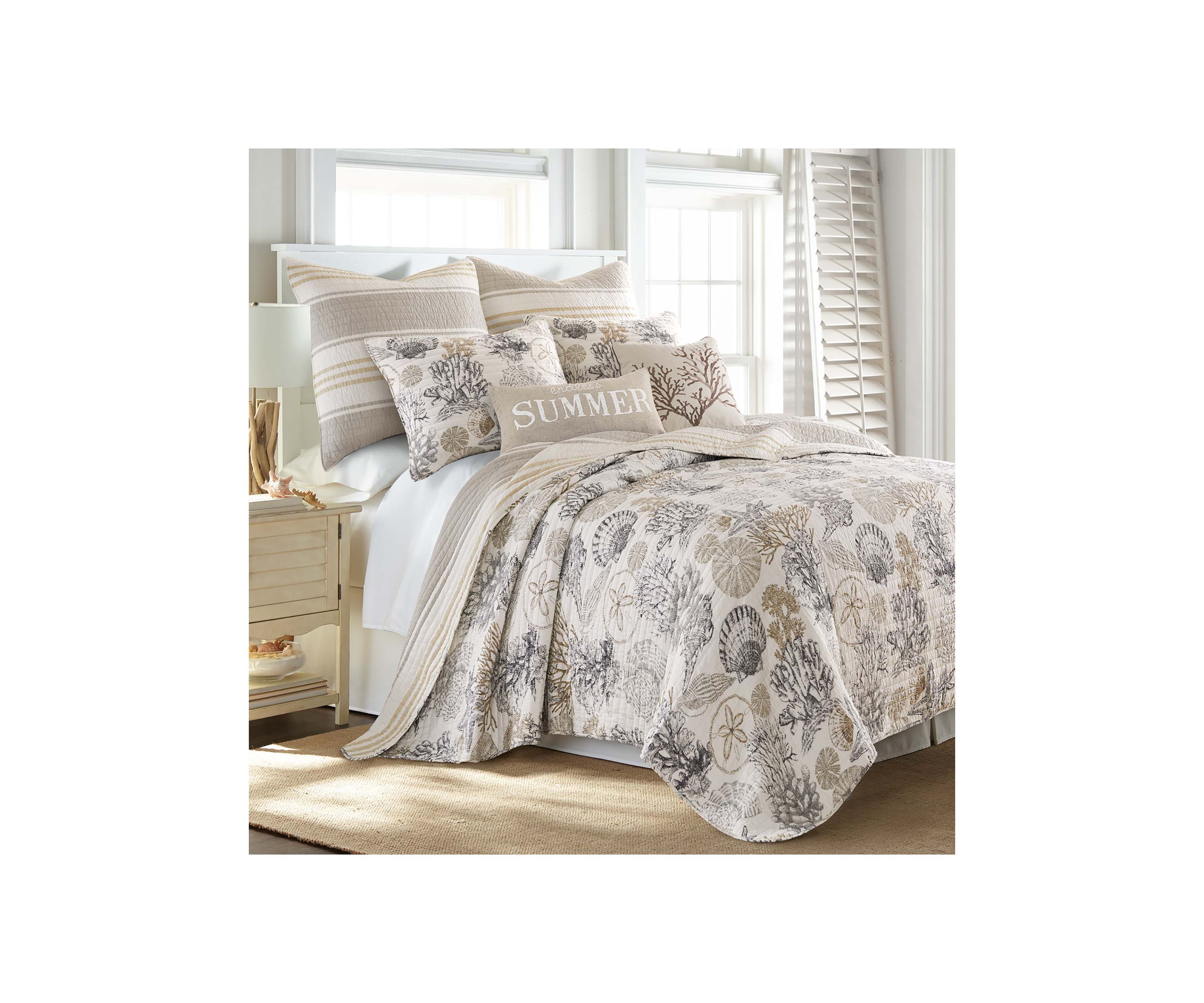 Caspian Sea Reversible Quilt Set