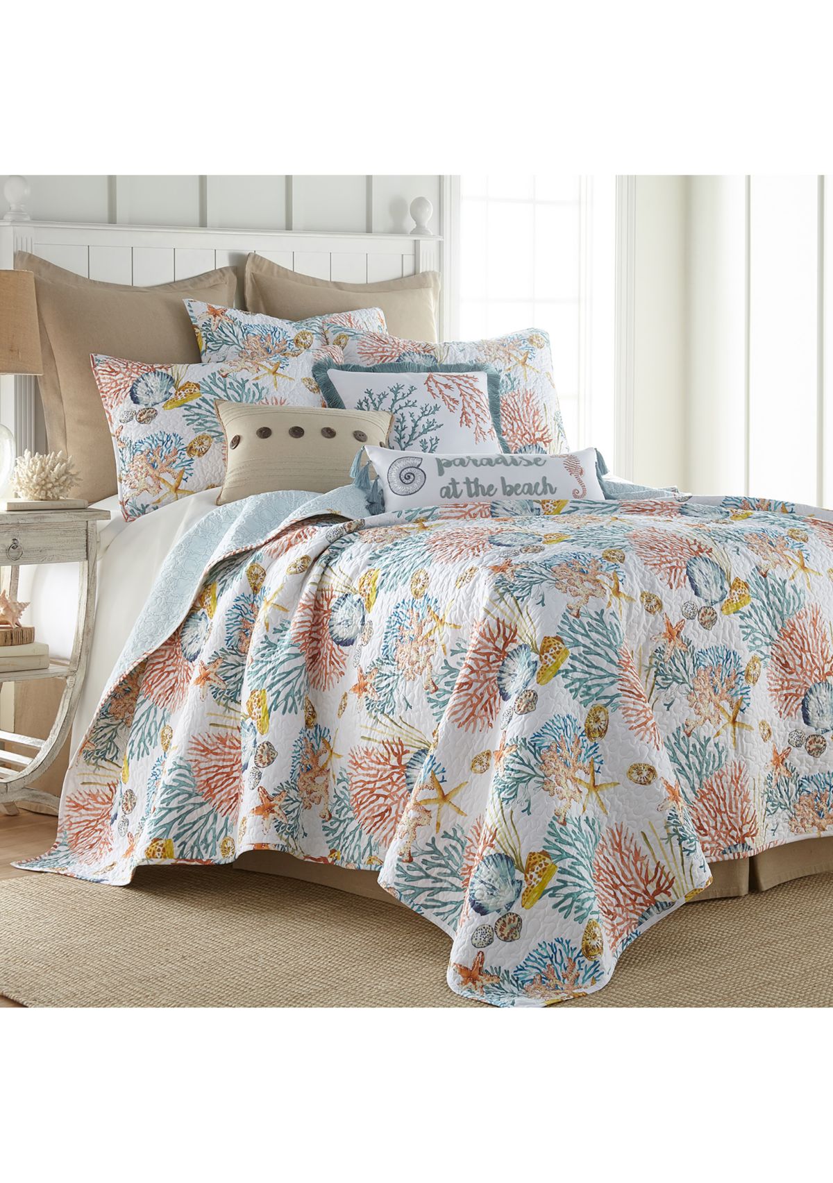 Bay Islands Reversible Quilt Set