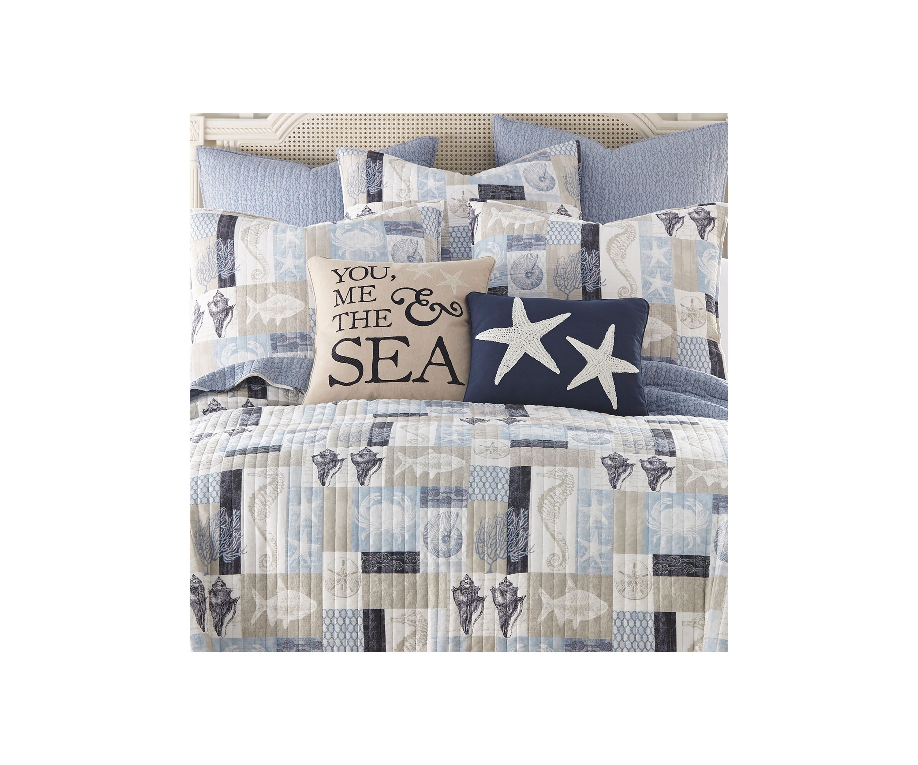 Cerralvo Reversible Quilt Set