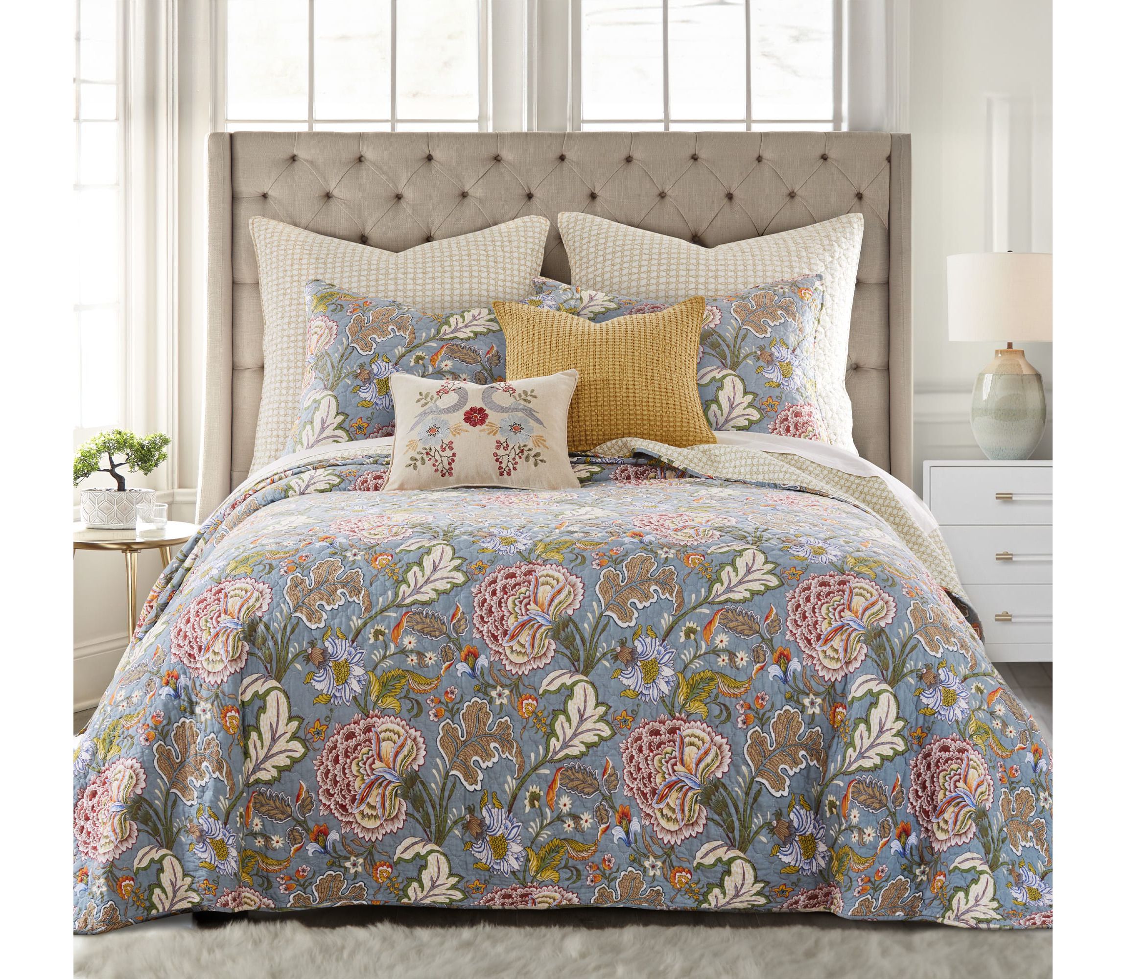 Angelica Full Bedspread Set