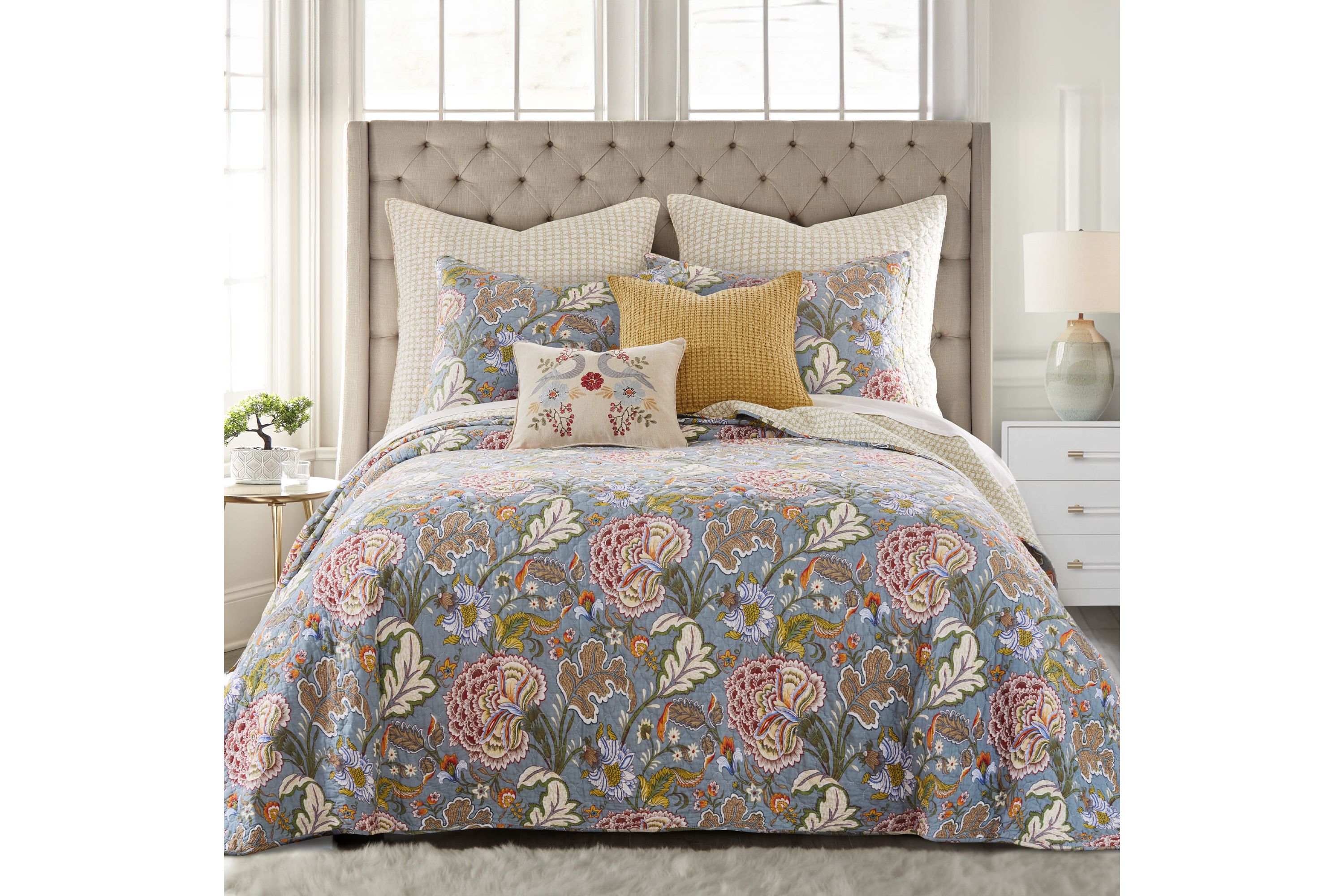 Angelica Full Bedspread Set