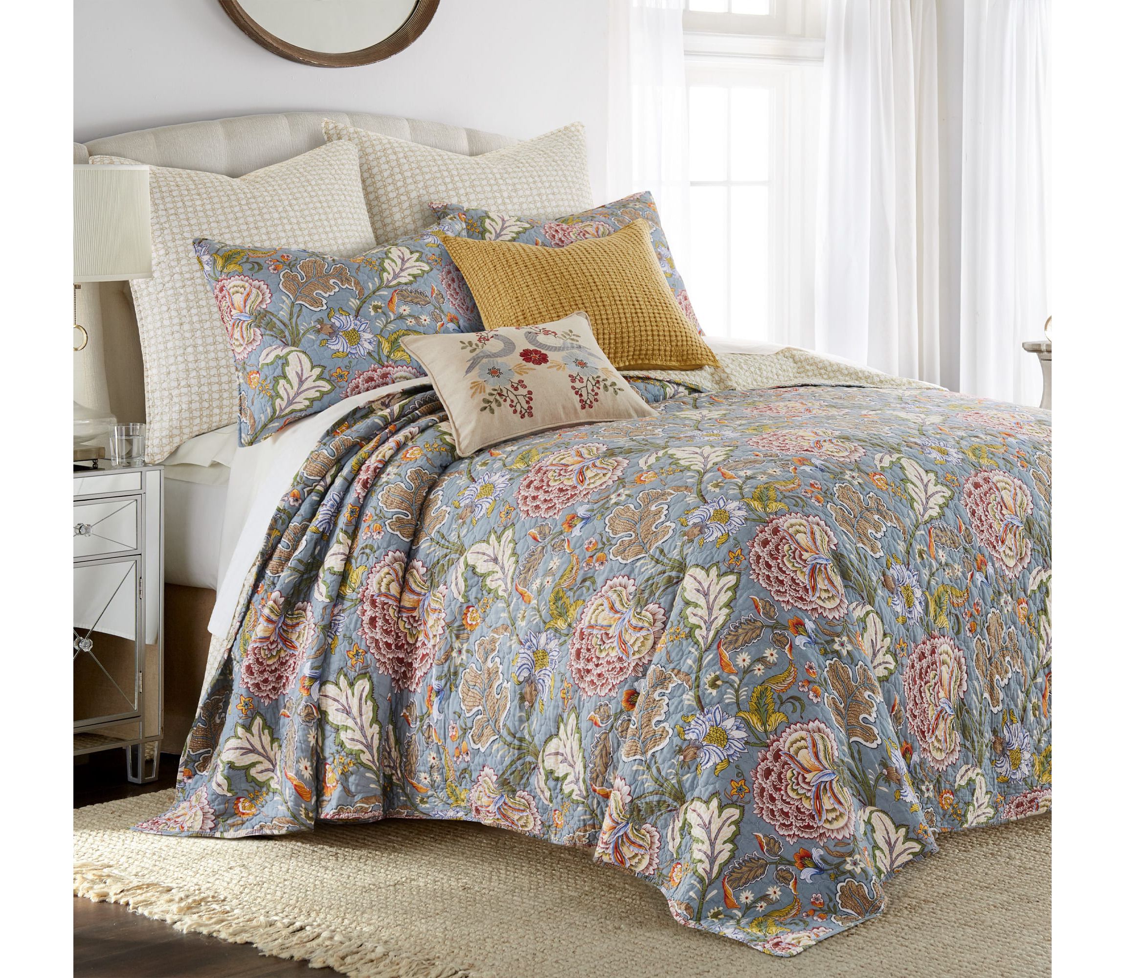 Angelica Full Bedspread Set
