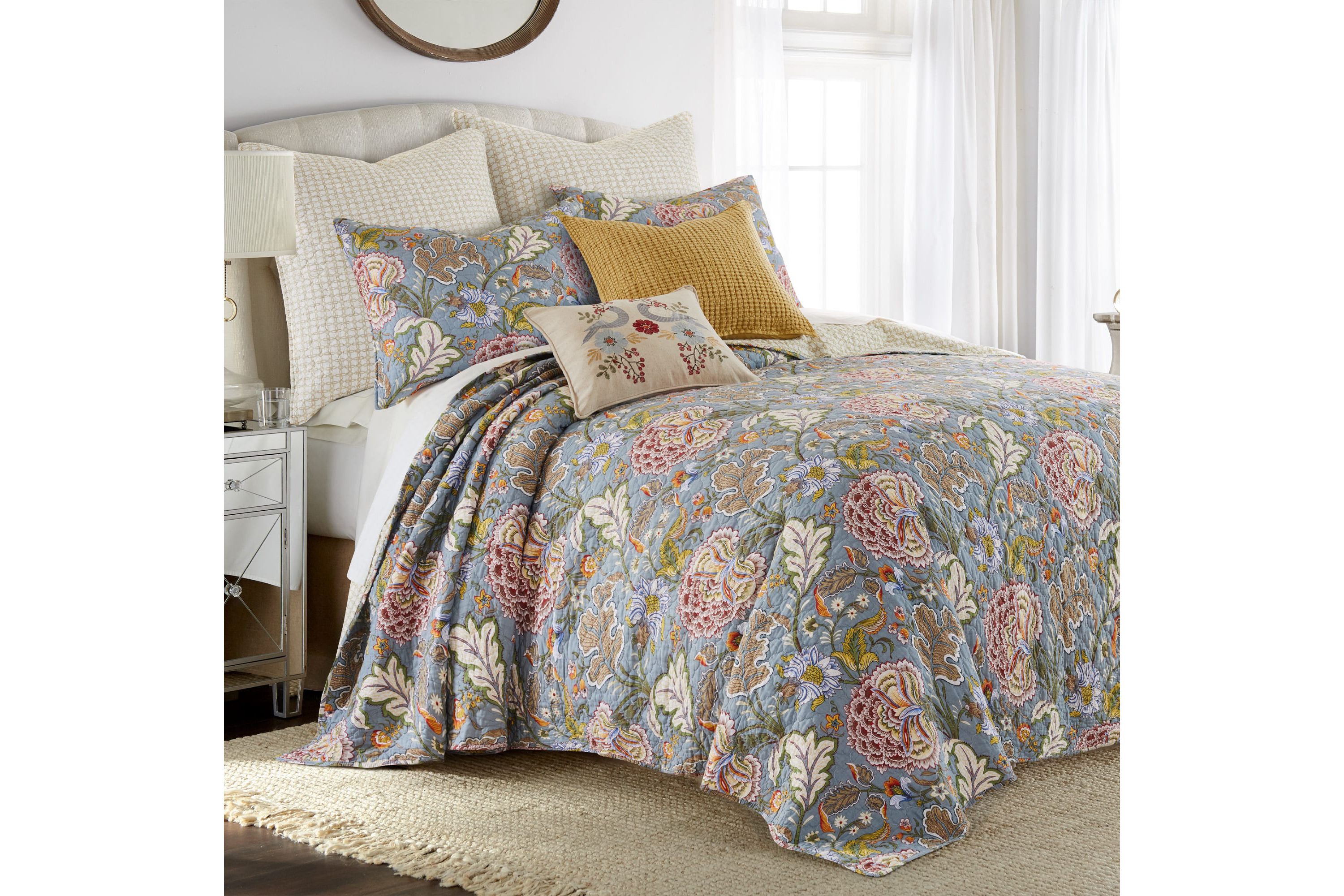 Angelica Full Bedspread Set