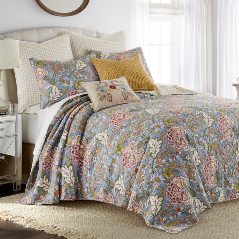 Angelica Full Bedspread Set
