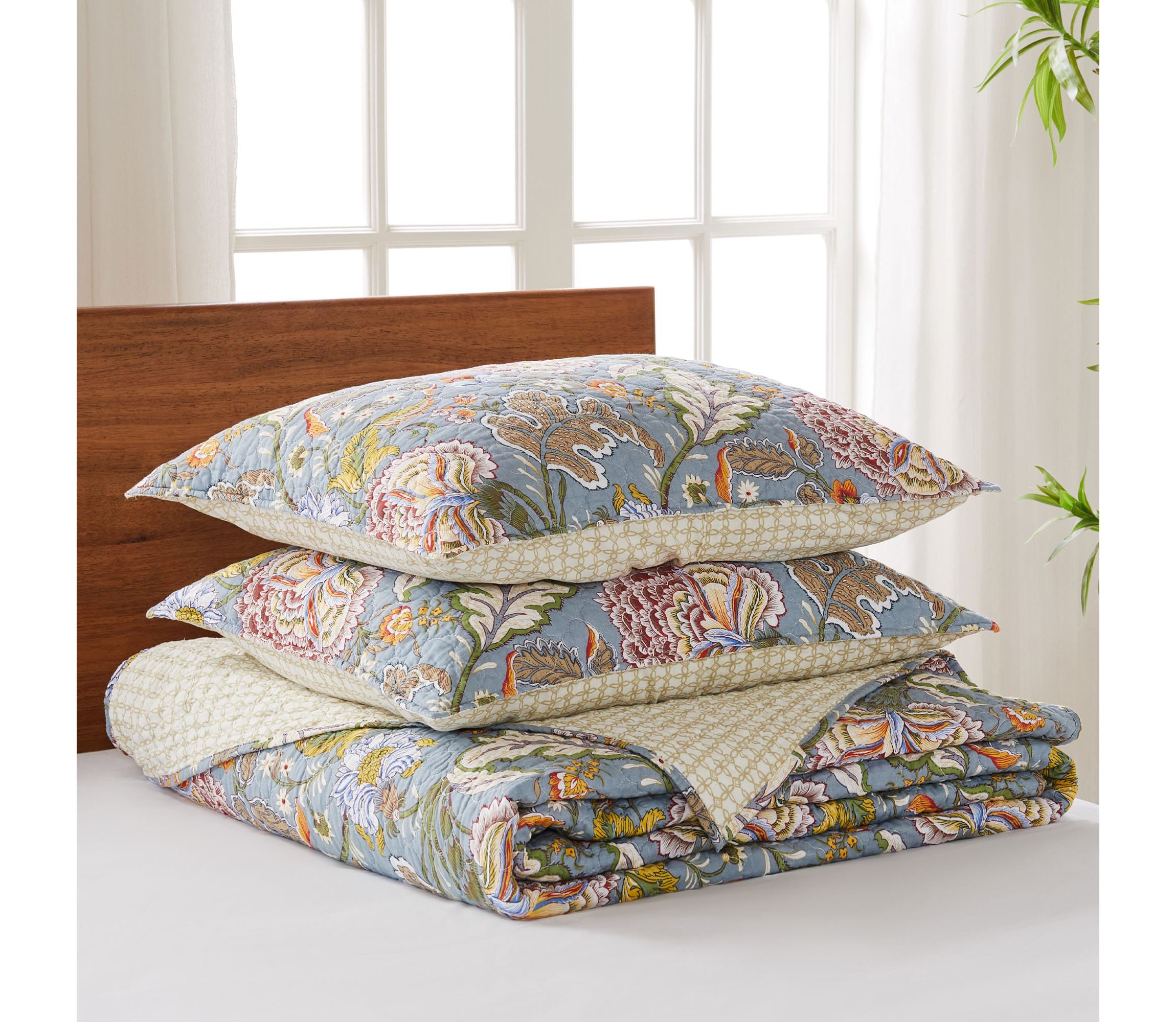 Angelica Full Bedspread Set