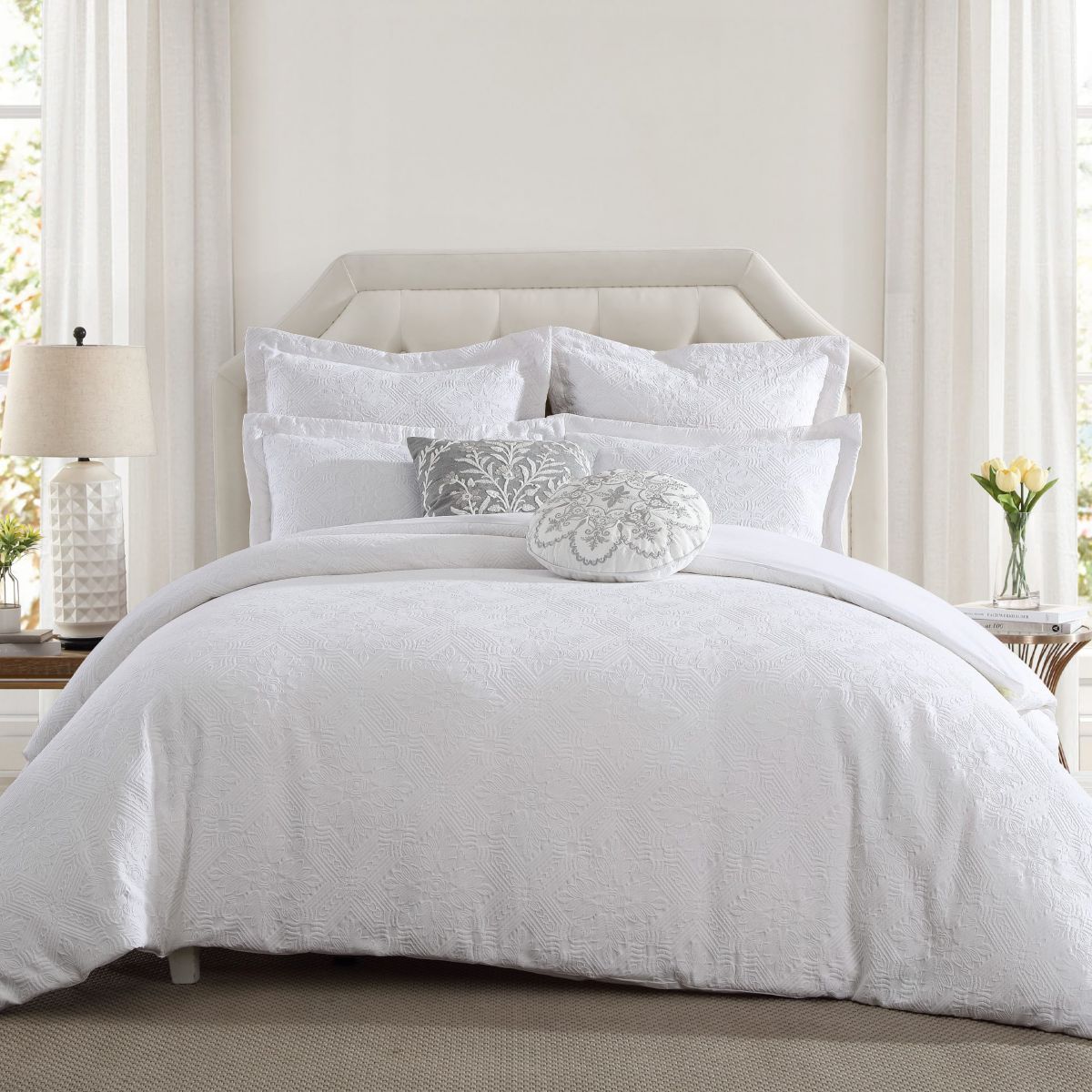 Matalasse Bright White Twin Comforter Set