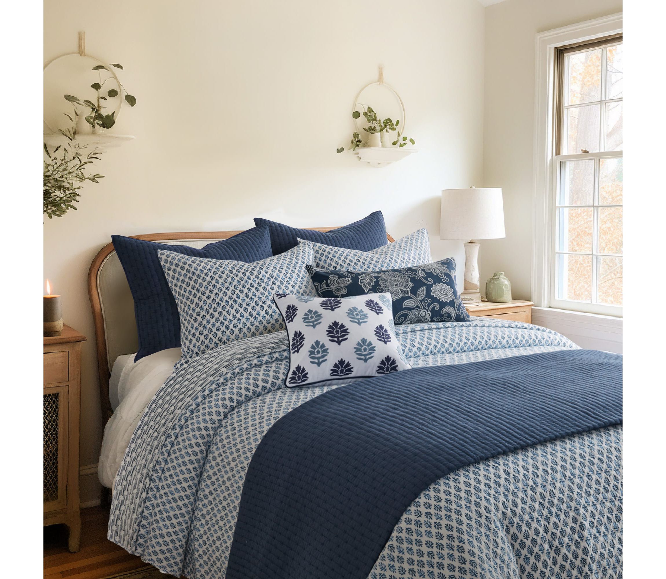 Aditya Taupe Quilt Set