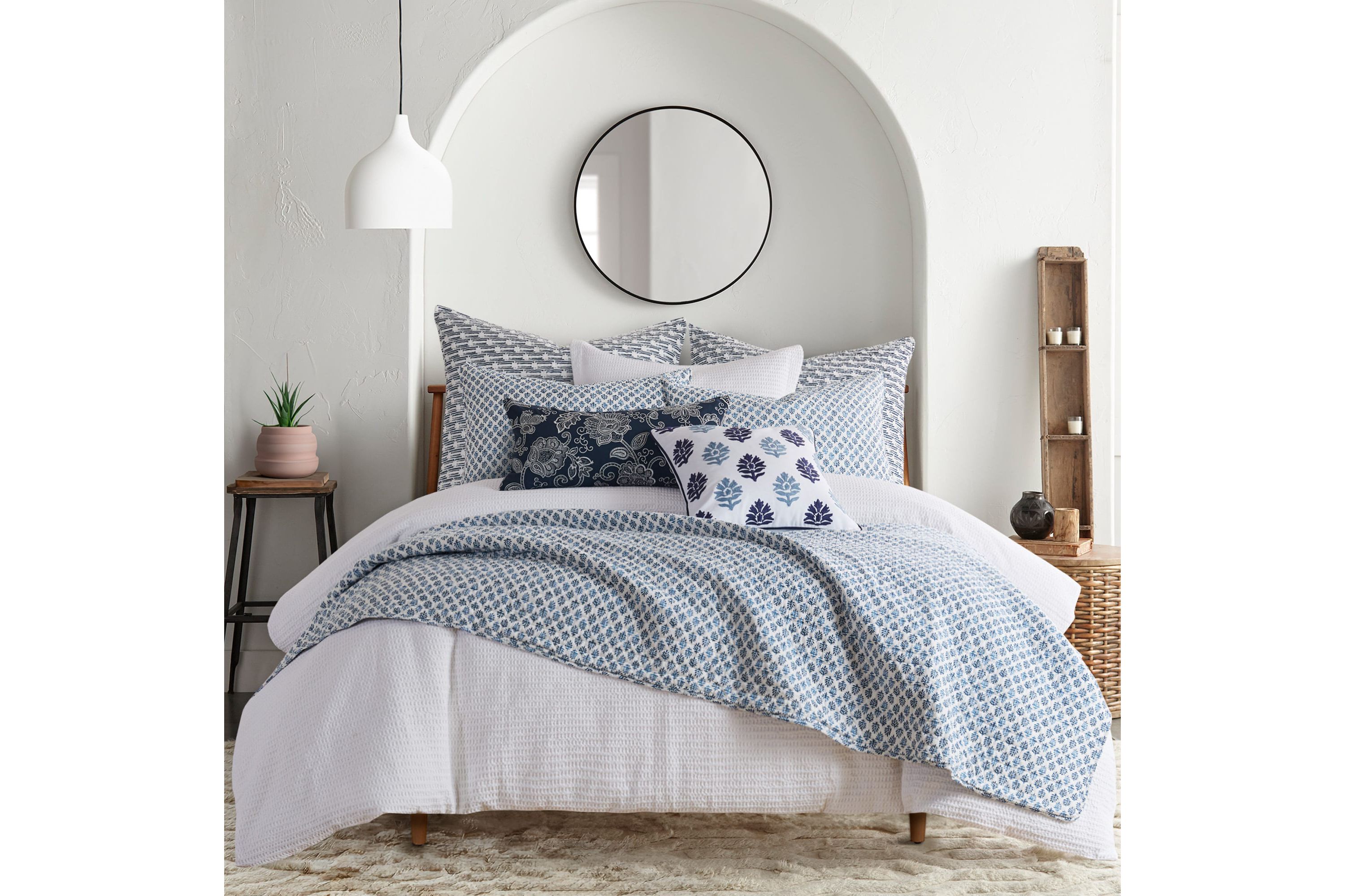 Aditya Taupe Quilt Set
