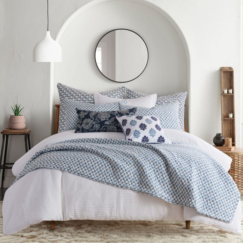 Aditya Taupe Quilt Set