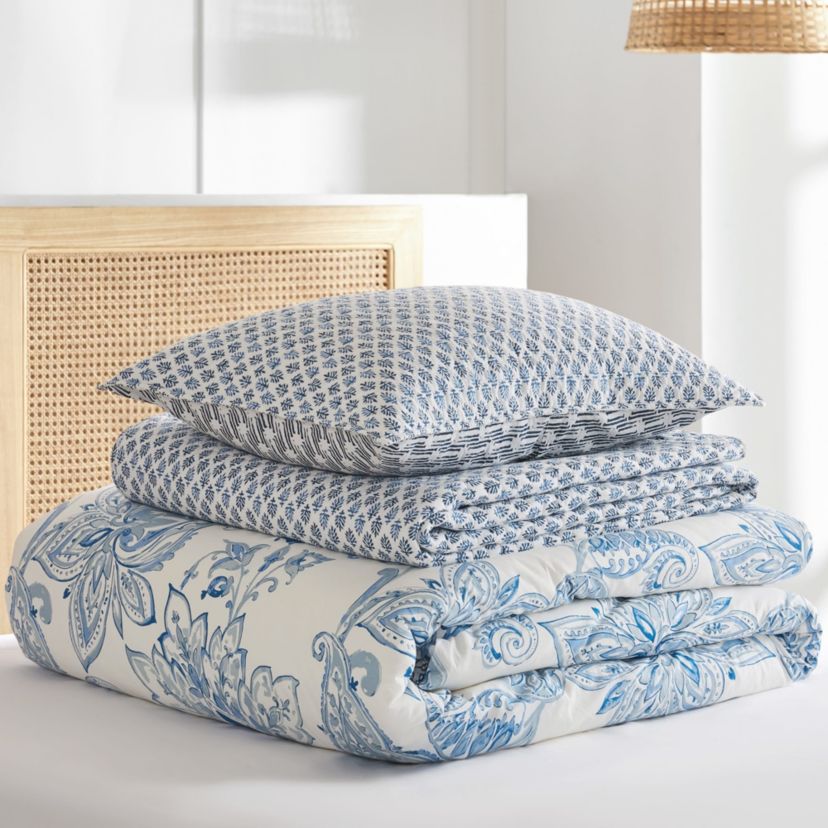 Aditya Taupe Quilt Set