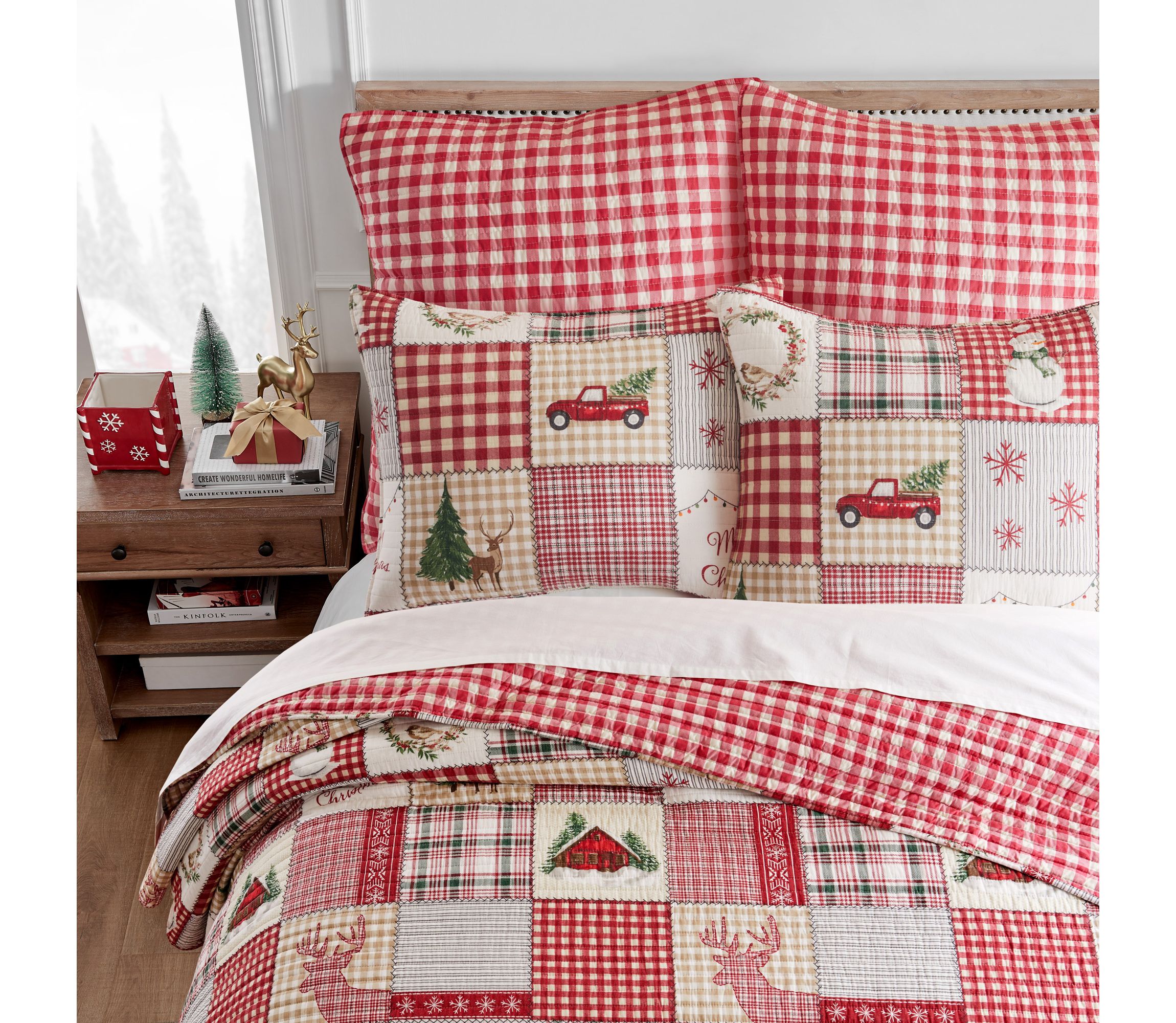 Home For Christmas Bedspread Set