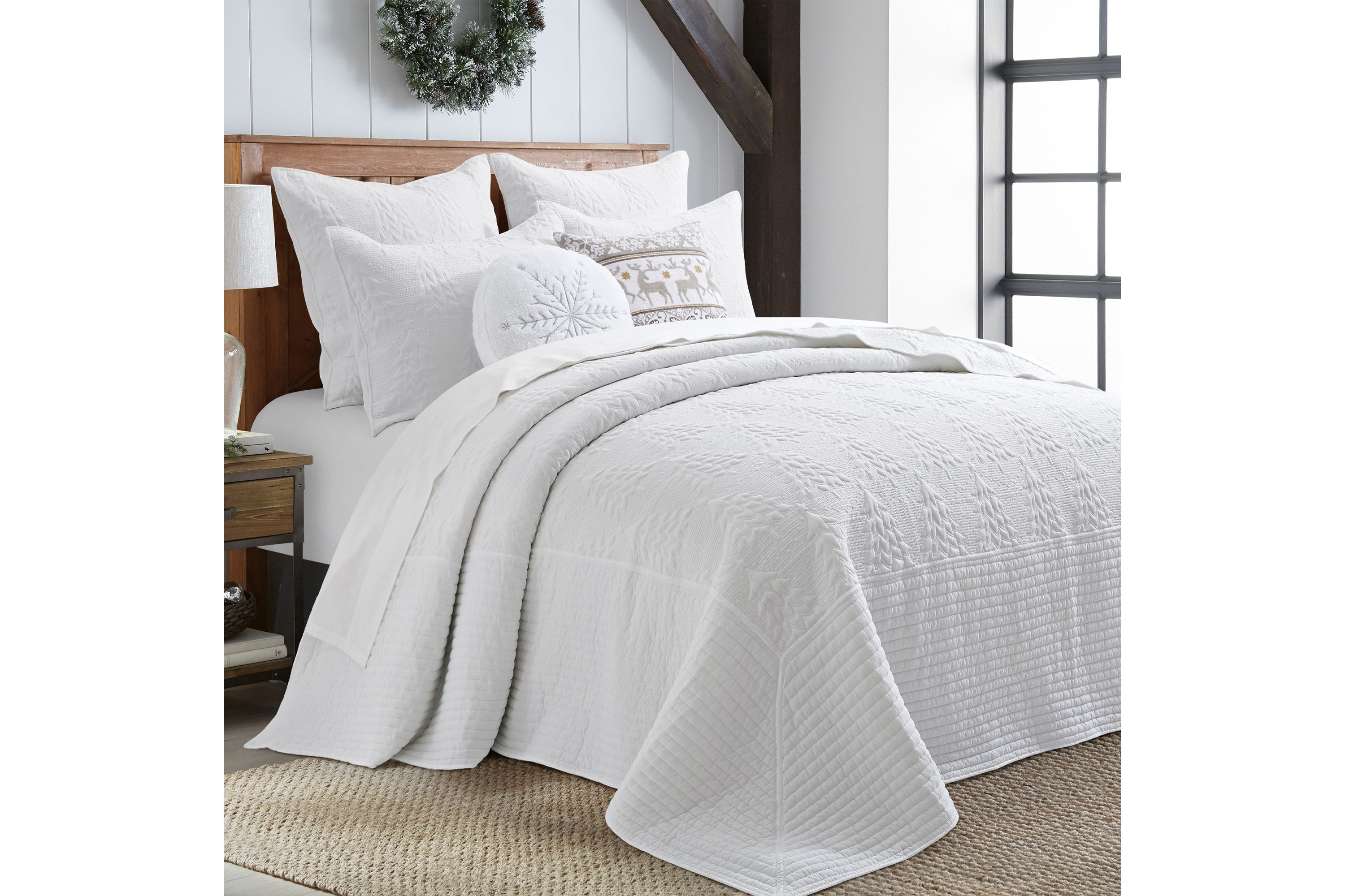 O Christmas Tree White Bedspread Set