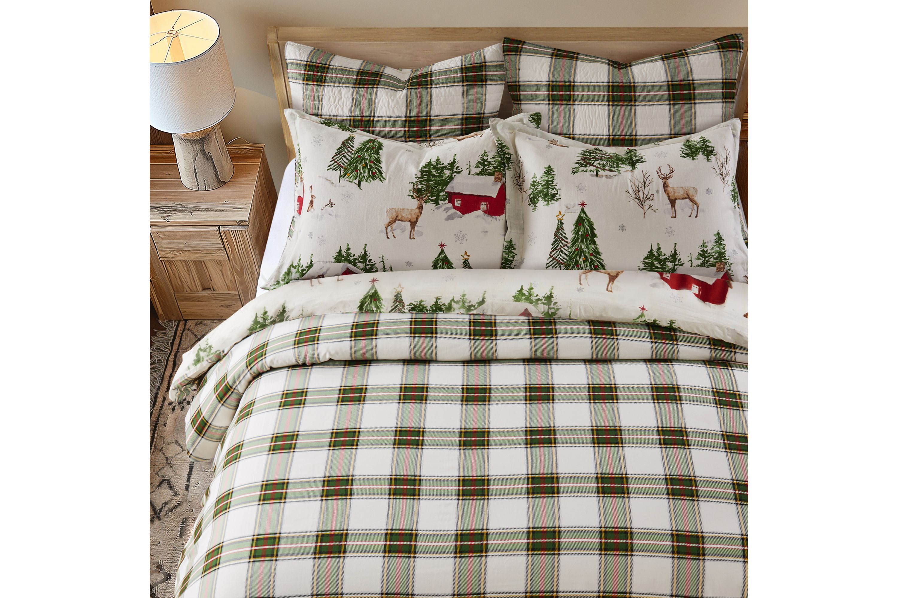 Winterberry Forest Comforter Set