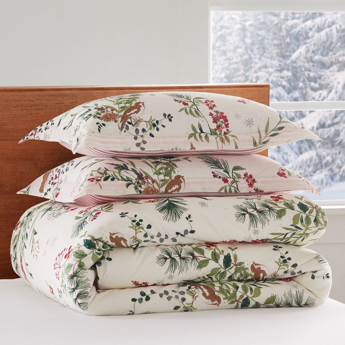 Tatum Pines Comforter Set