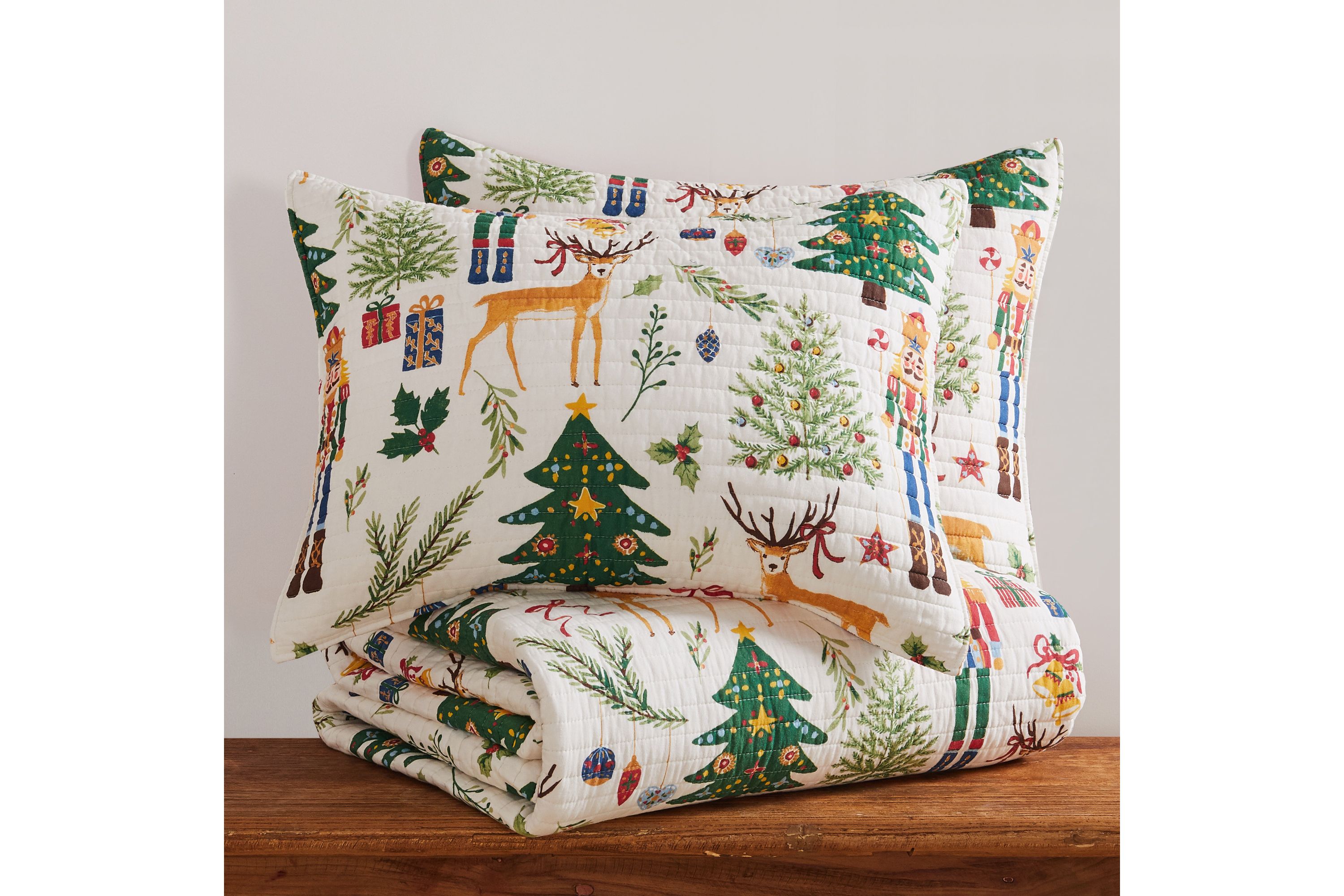 Nutcracker Quilt Set