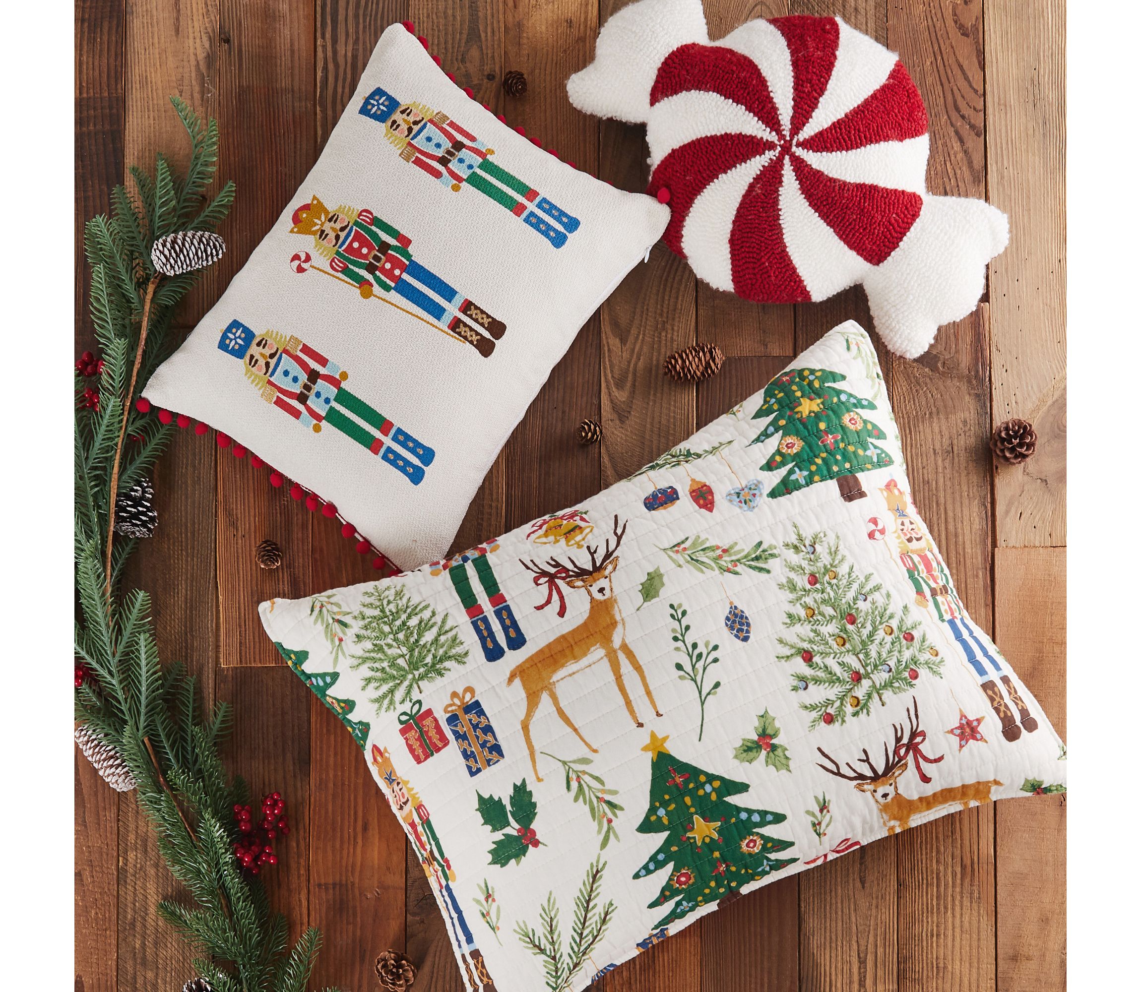 Nutcracker Quilt Set