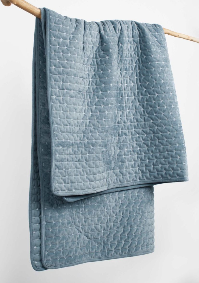 Velvet Stitch Quilted Throw