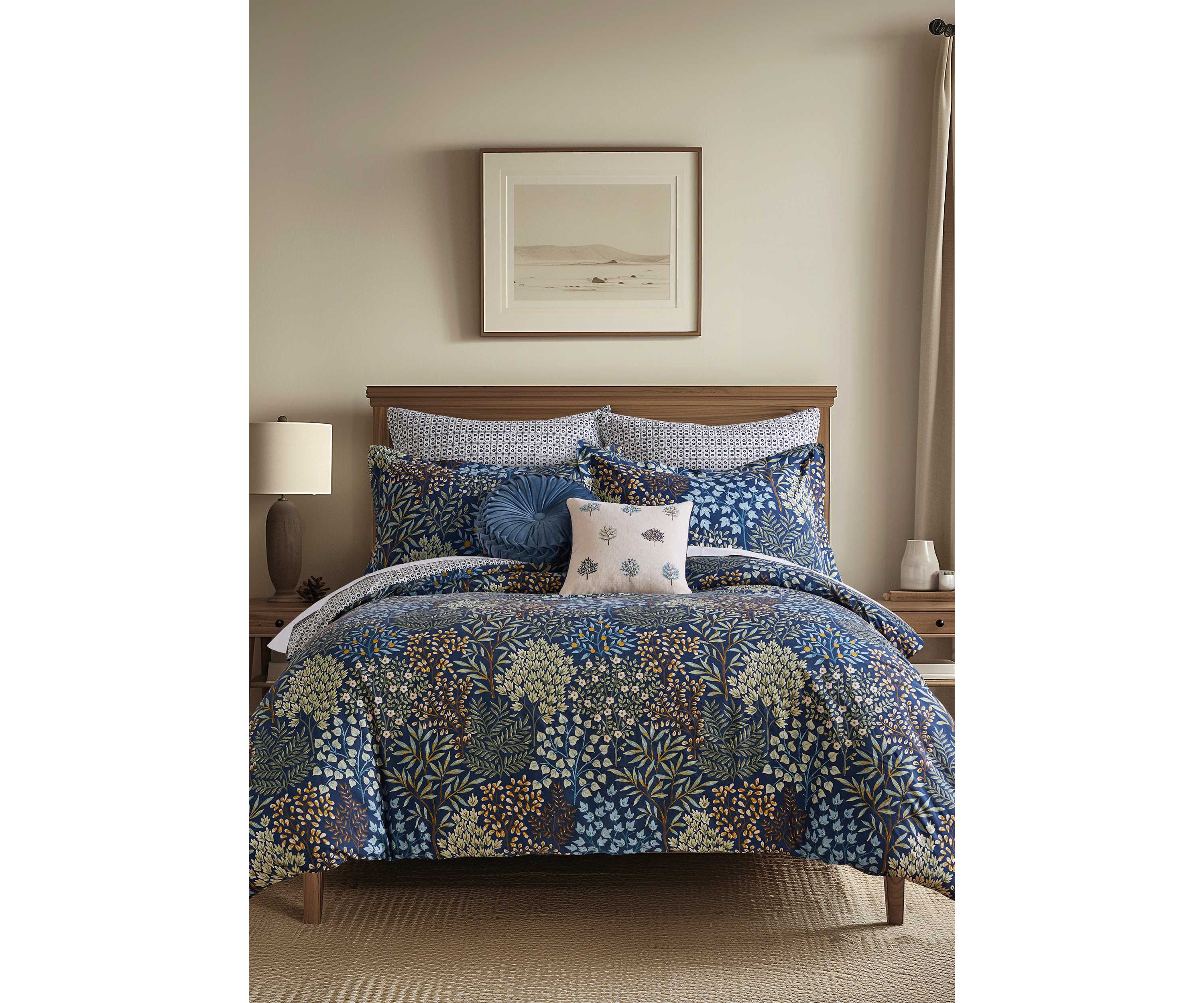 English Forest Navy Comforter Set