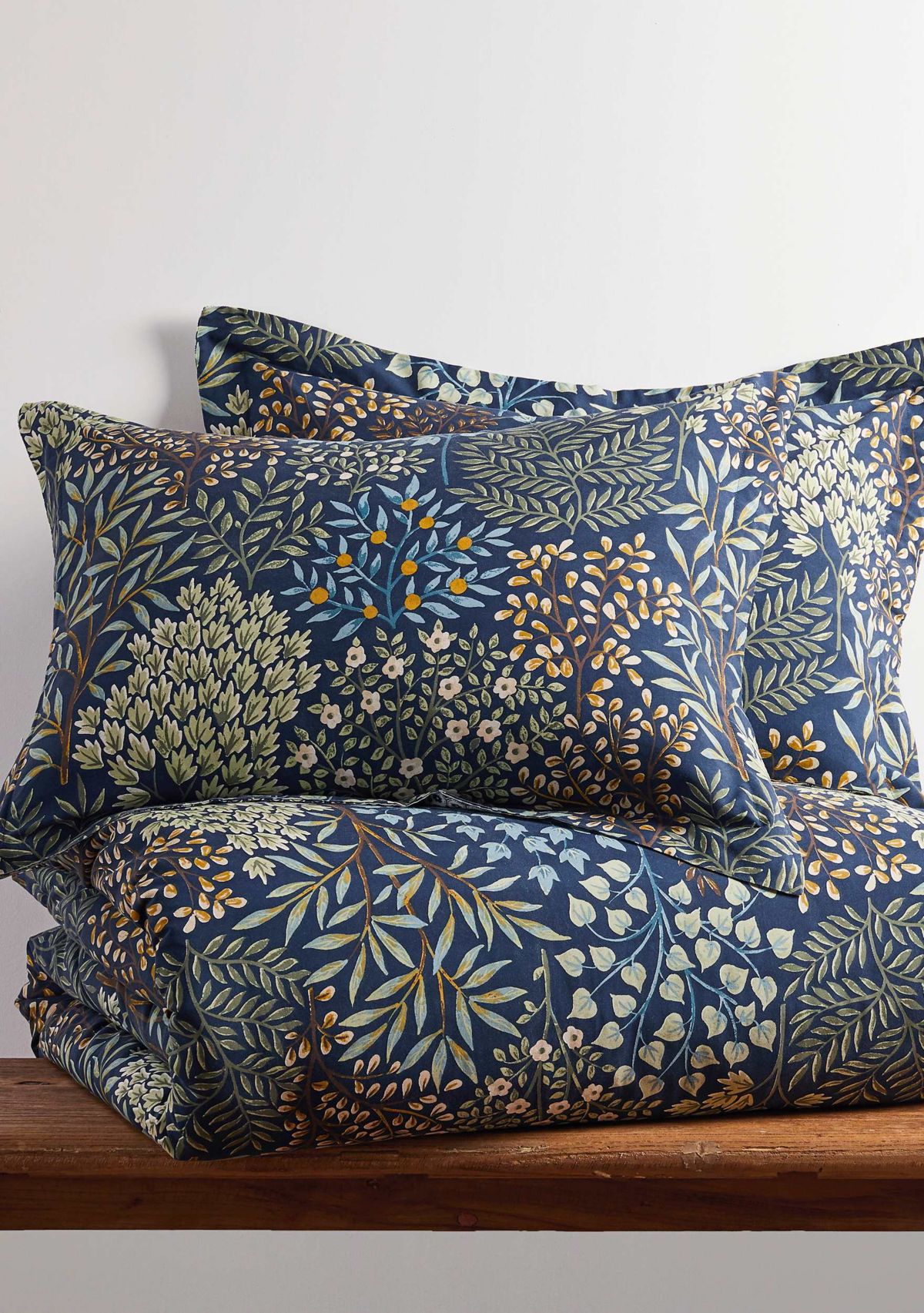 English Forest Navy Duvet Cover Set