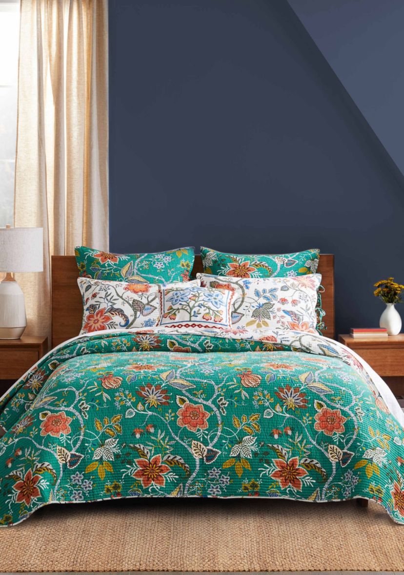 Carmina Quilt Set