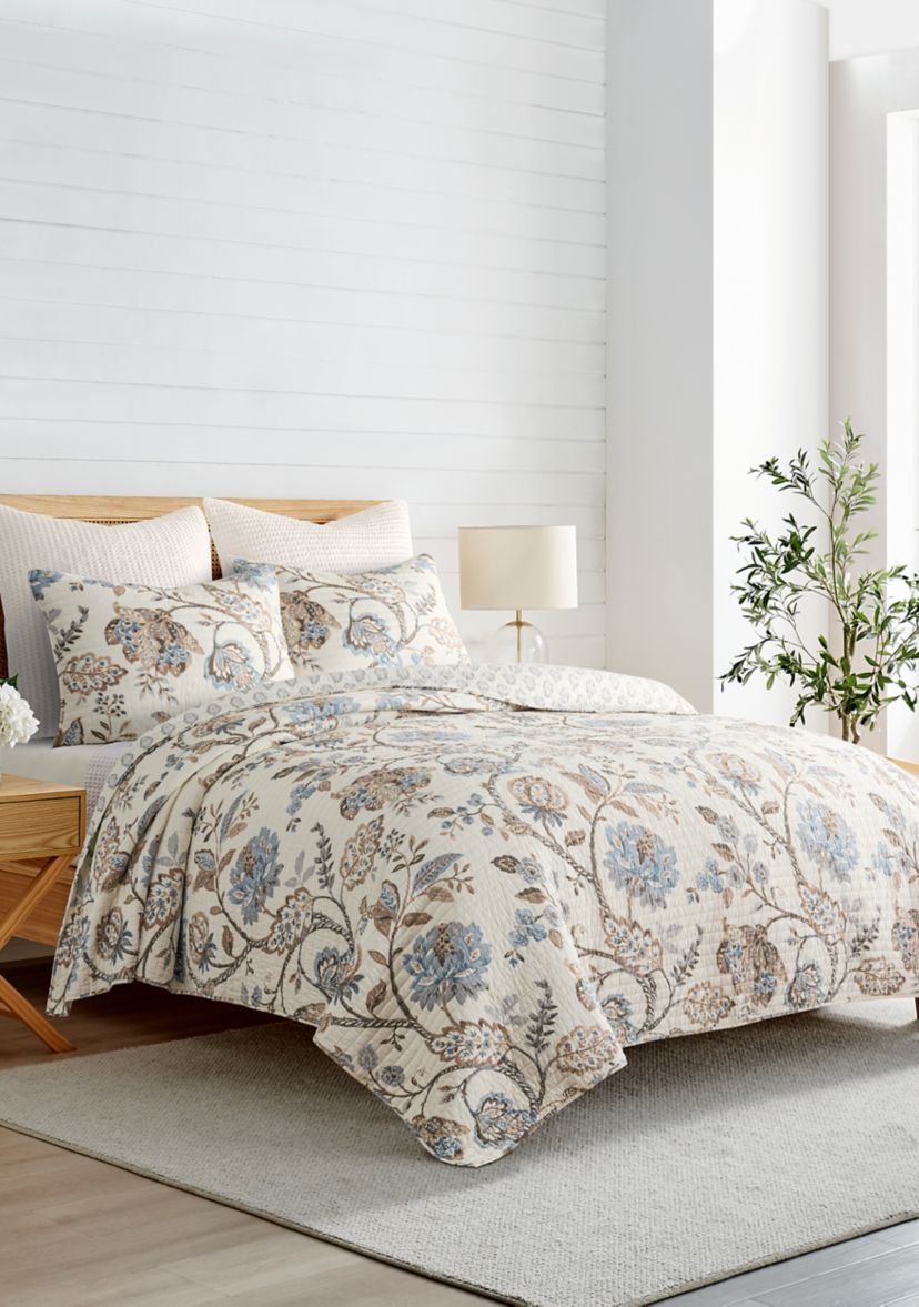 Sarella Quilt Set