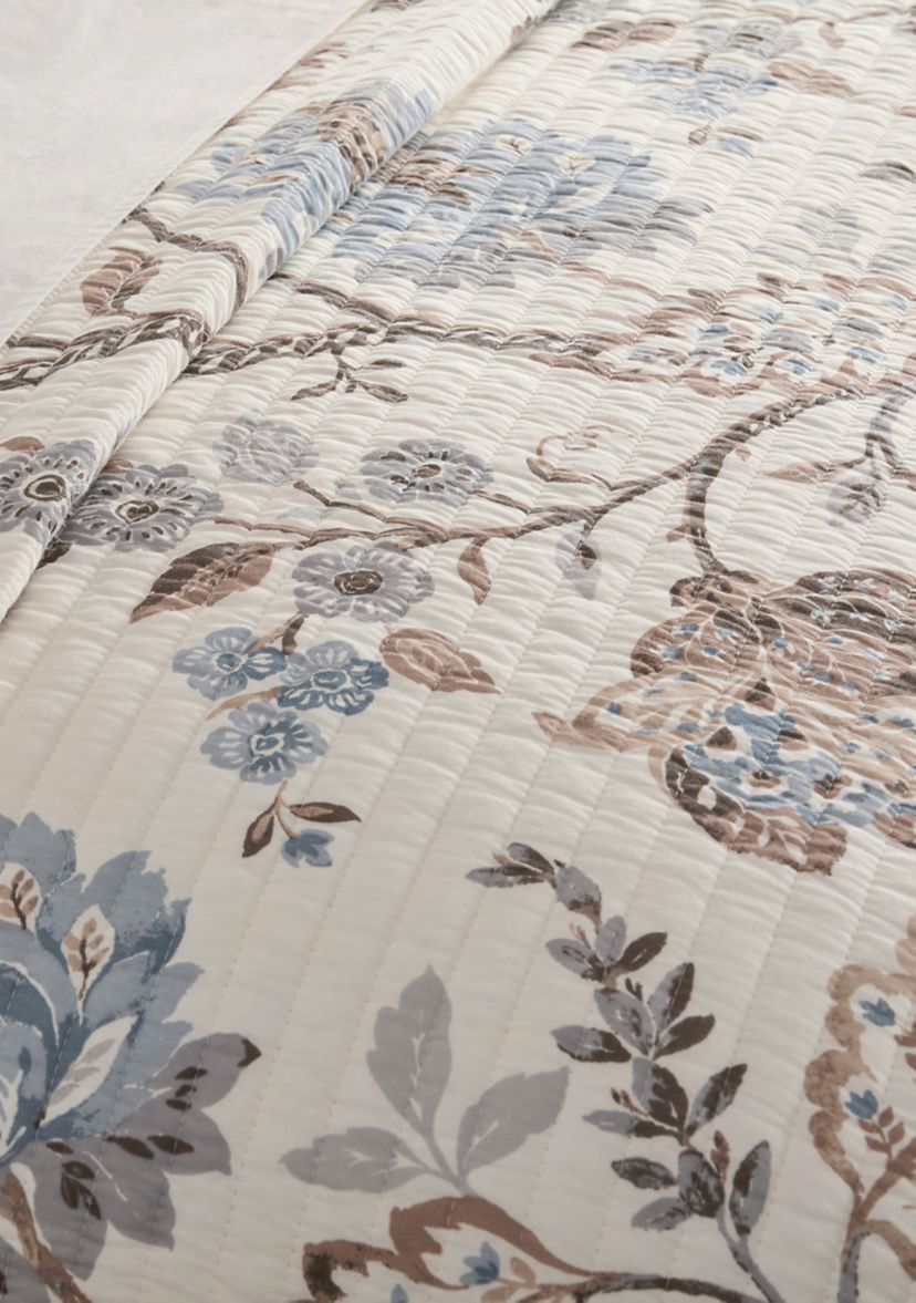 Sarella Quilt Set