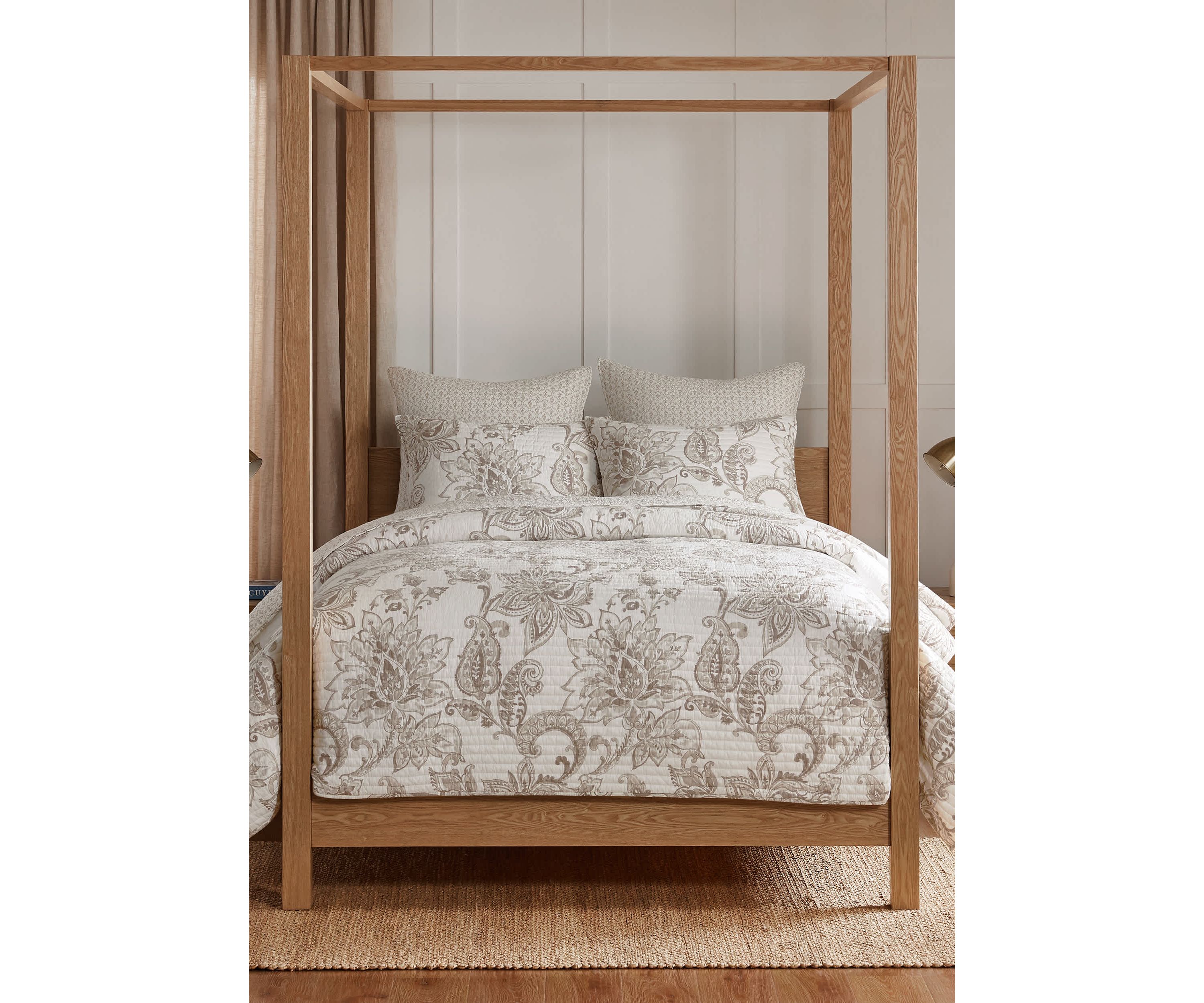 Bennett Taupe Quilt Set