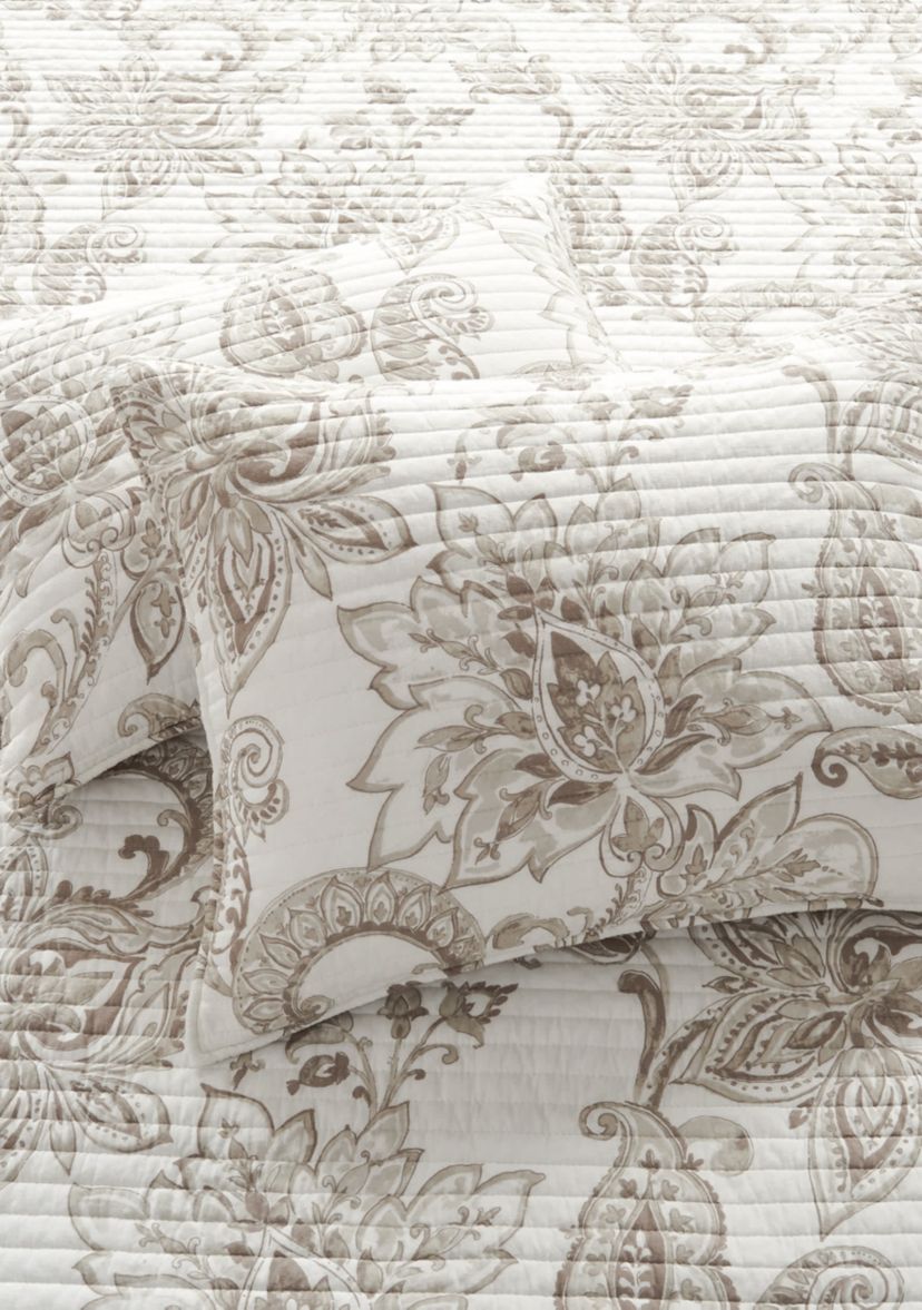 Bennett Taupe Quilt Set