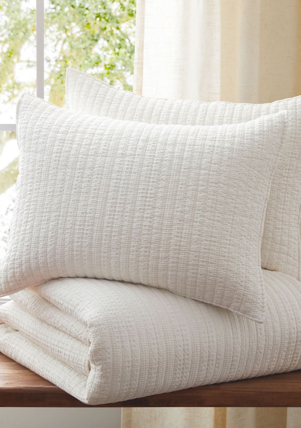 Loden Cream Quilt Set