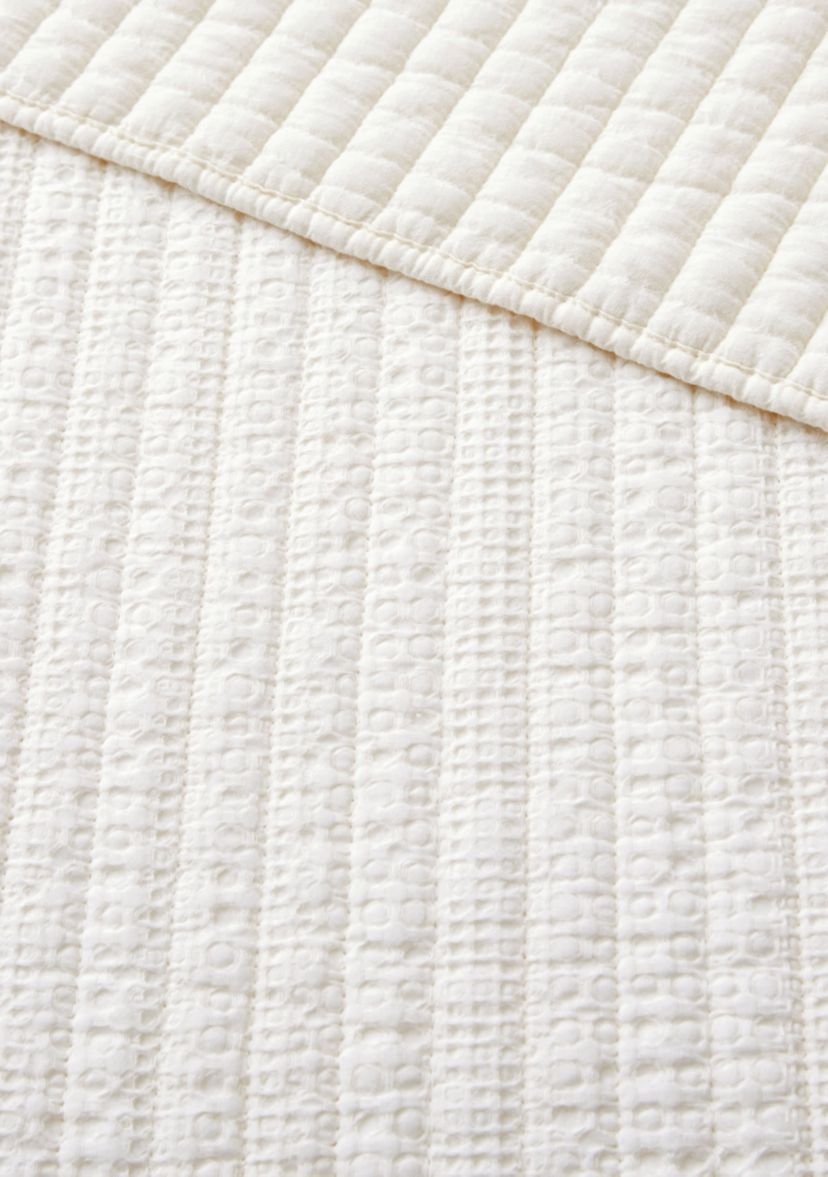 Loden Cream Quilt Set