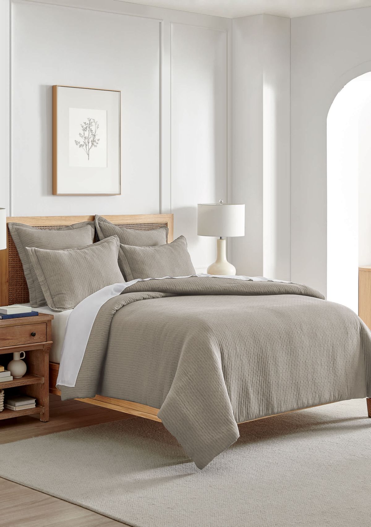 Reede Muslin Bright White Comforter Set