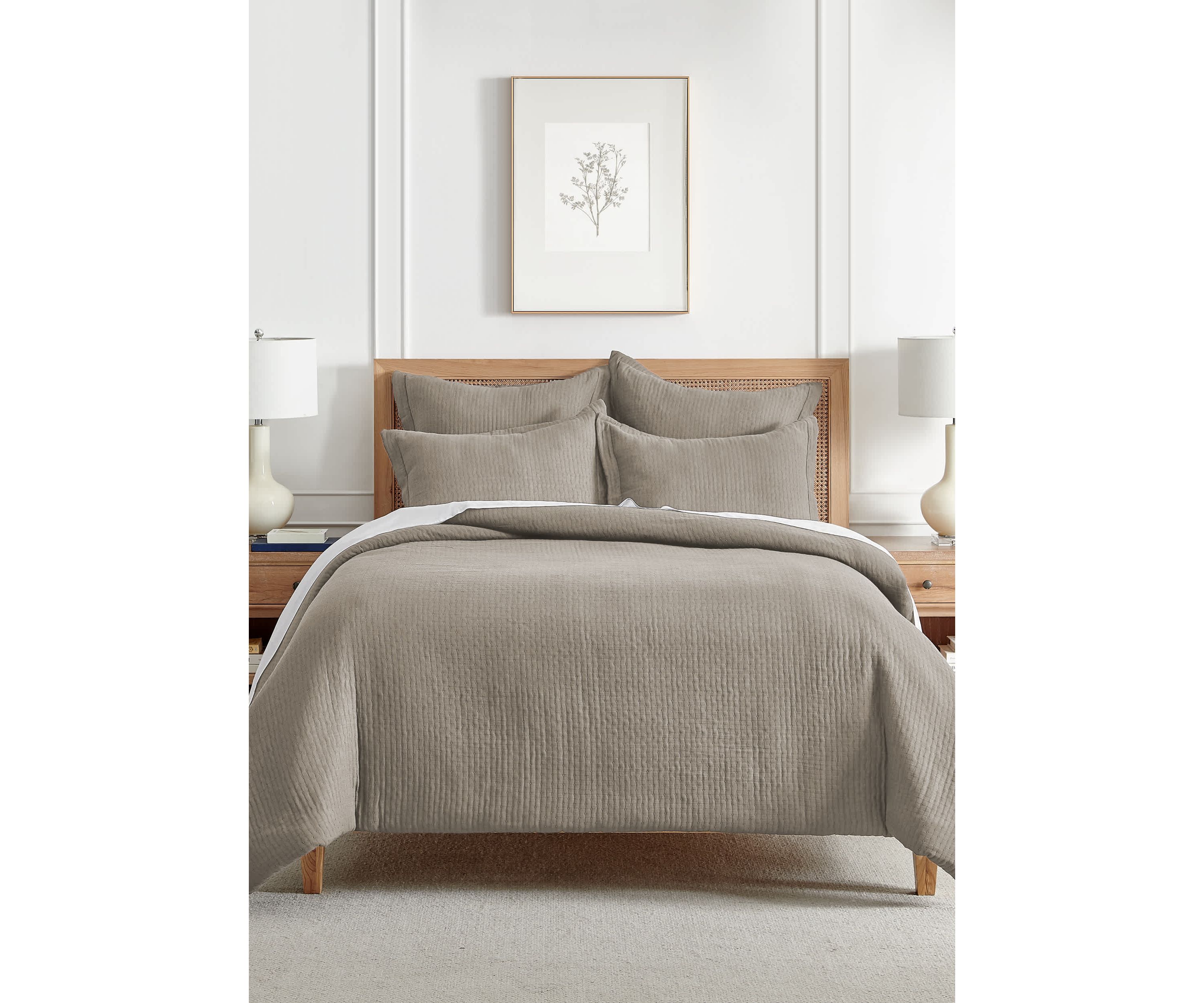 Reede Muslin Bright White Comforter Set