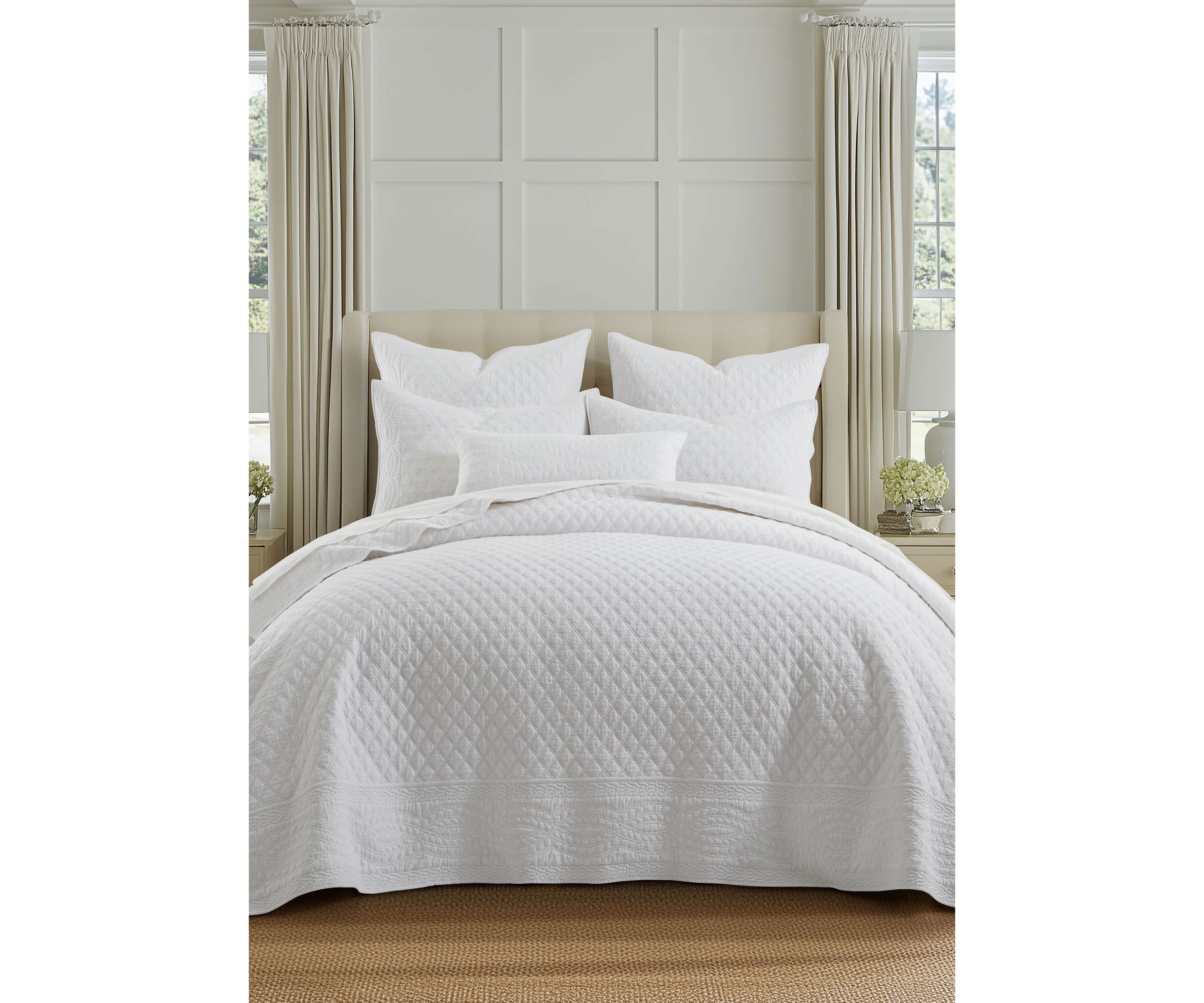 Ballou Bright White Bedspread Set