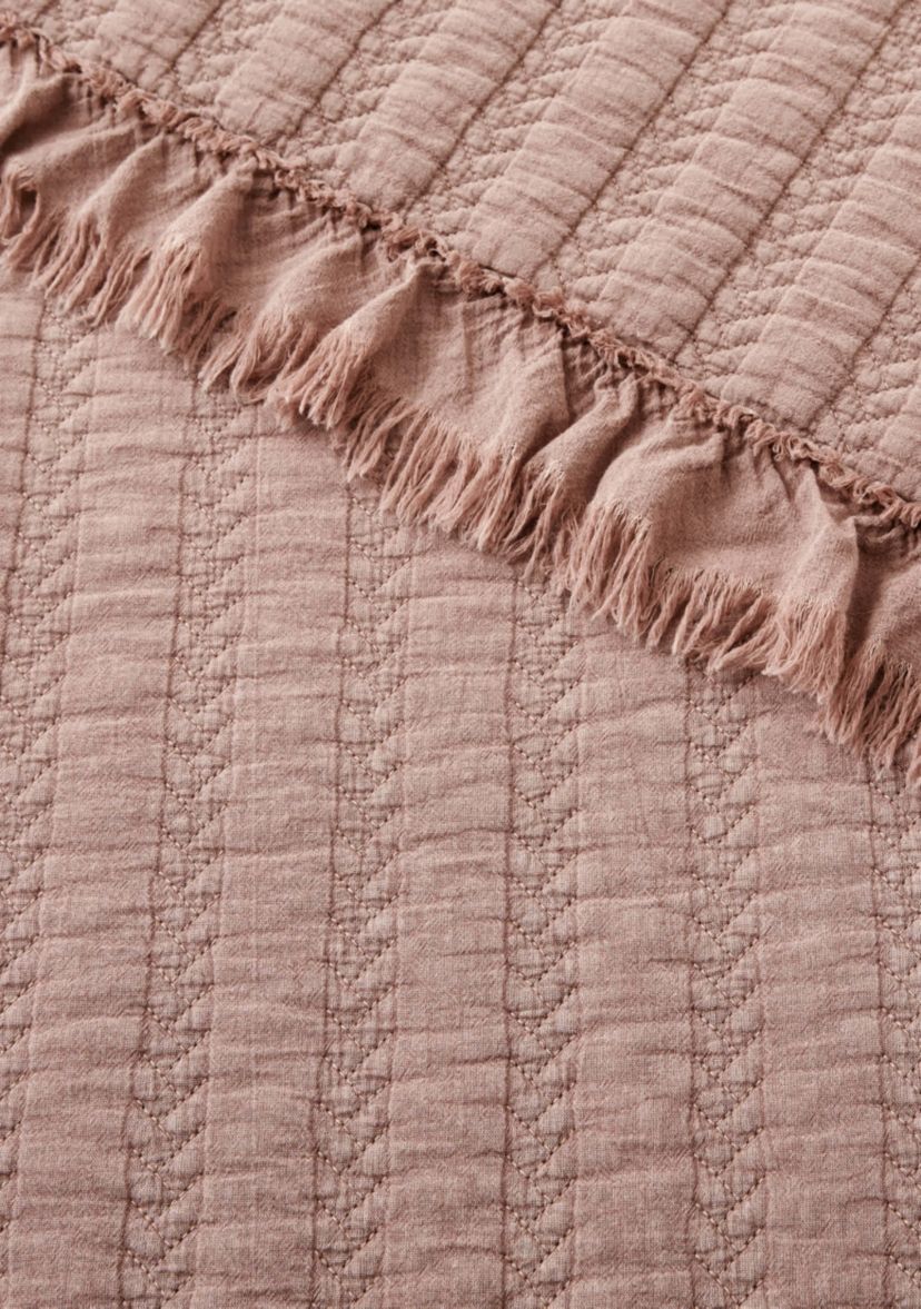 Wilhemina Dusty Rose Quilt Set