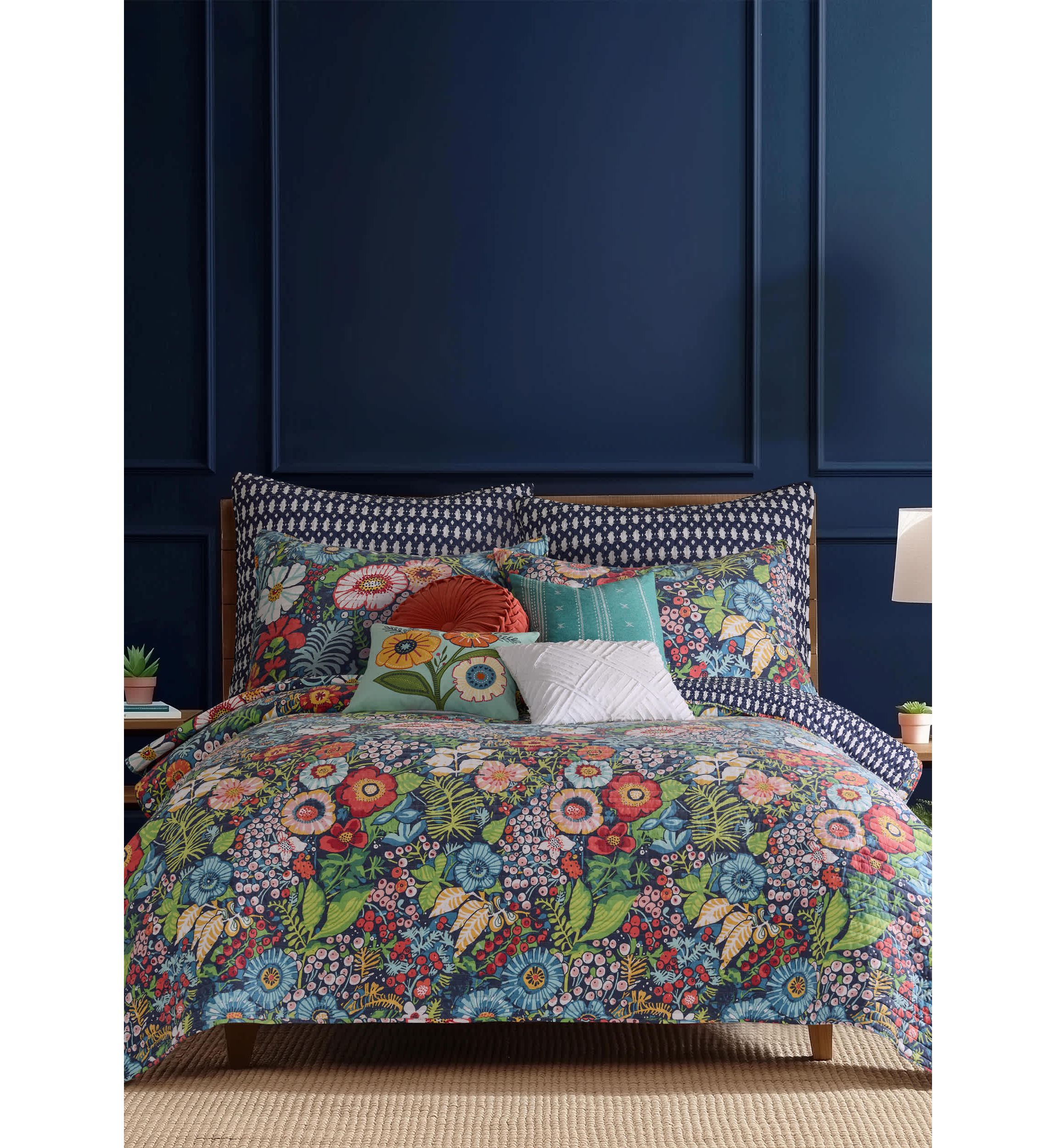 Night Garden Quilt Set
