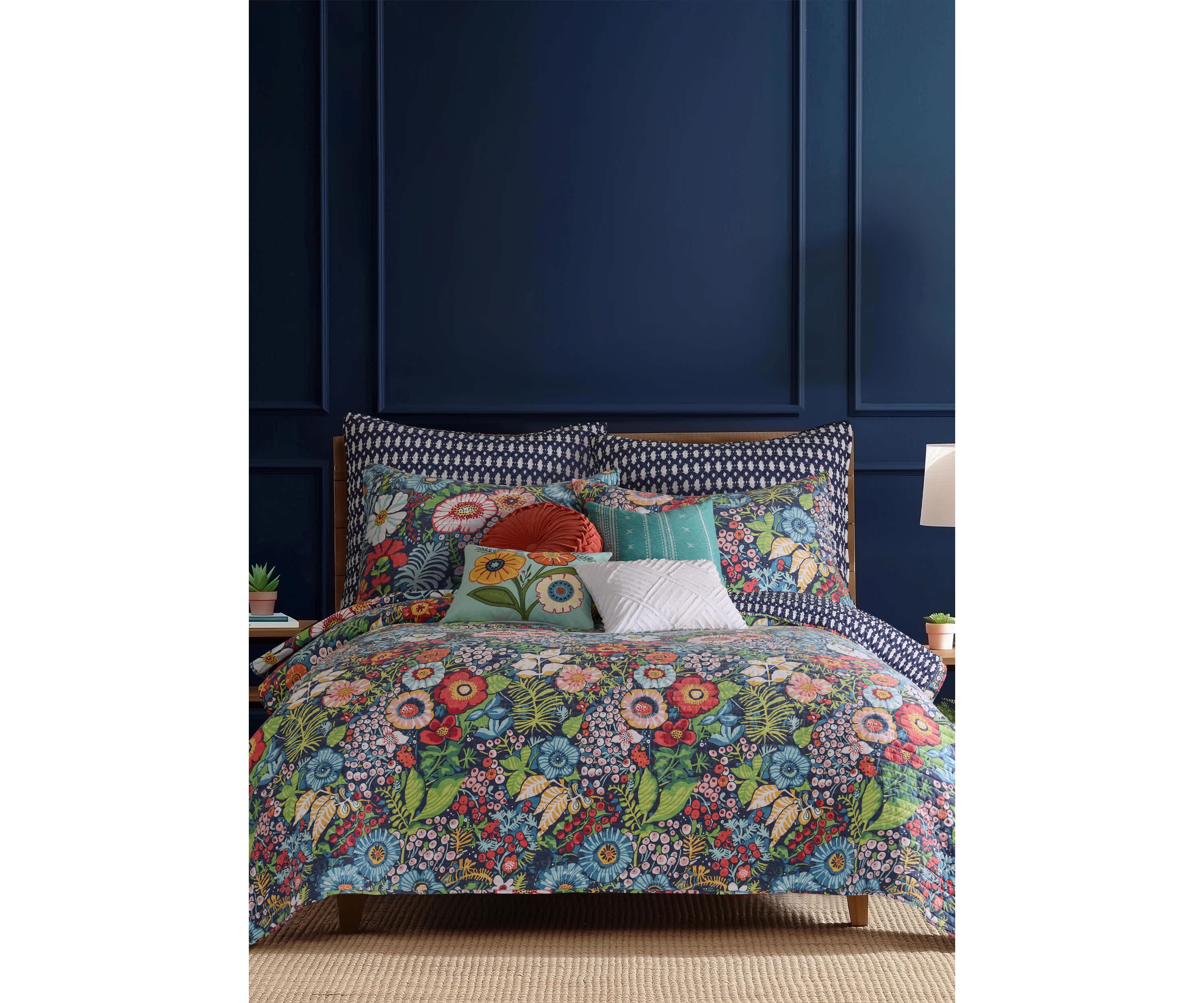 Night Garden Quilt Set