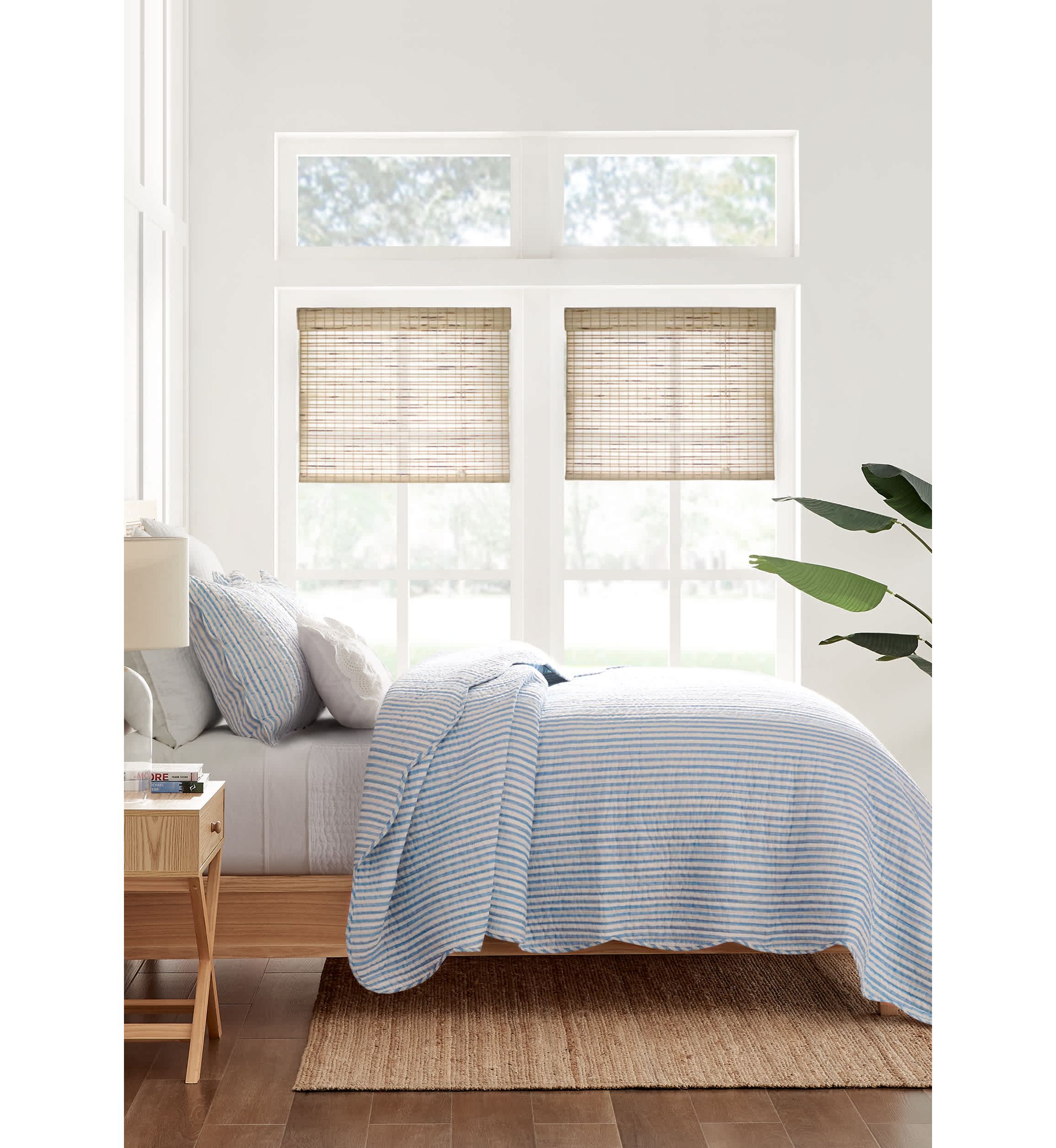 Martha Stripe Blue Quilt Set