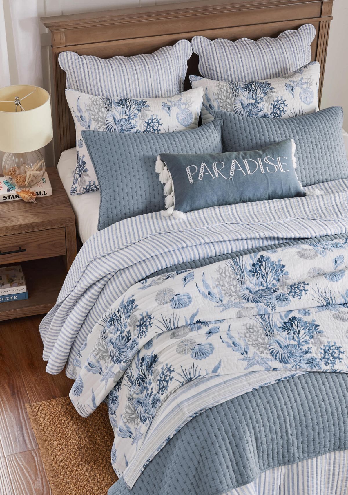 Coral Landing Quilt Set