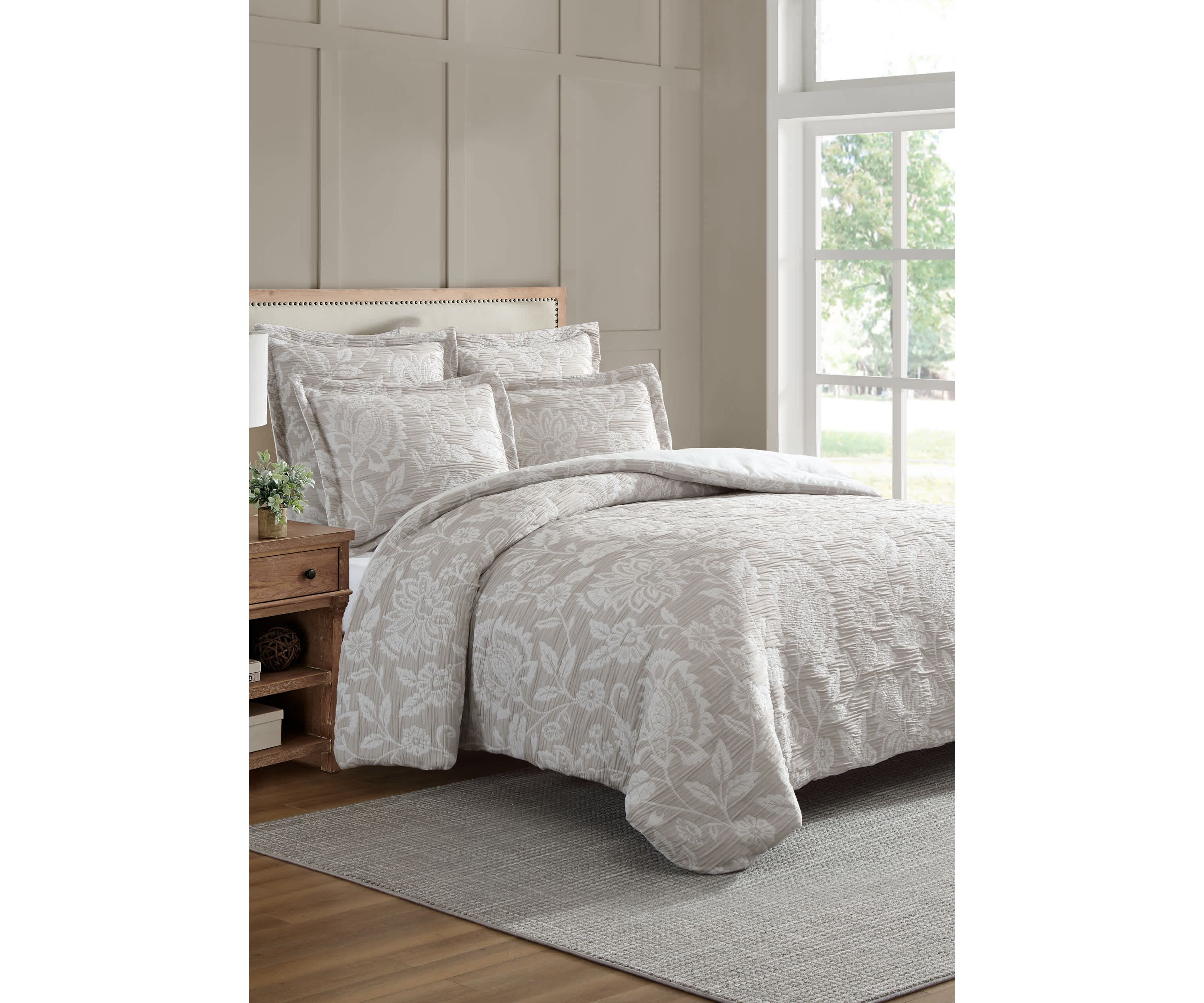 Sarrah Natural 2pc Comforter Set