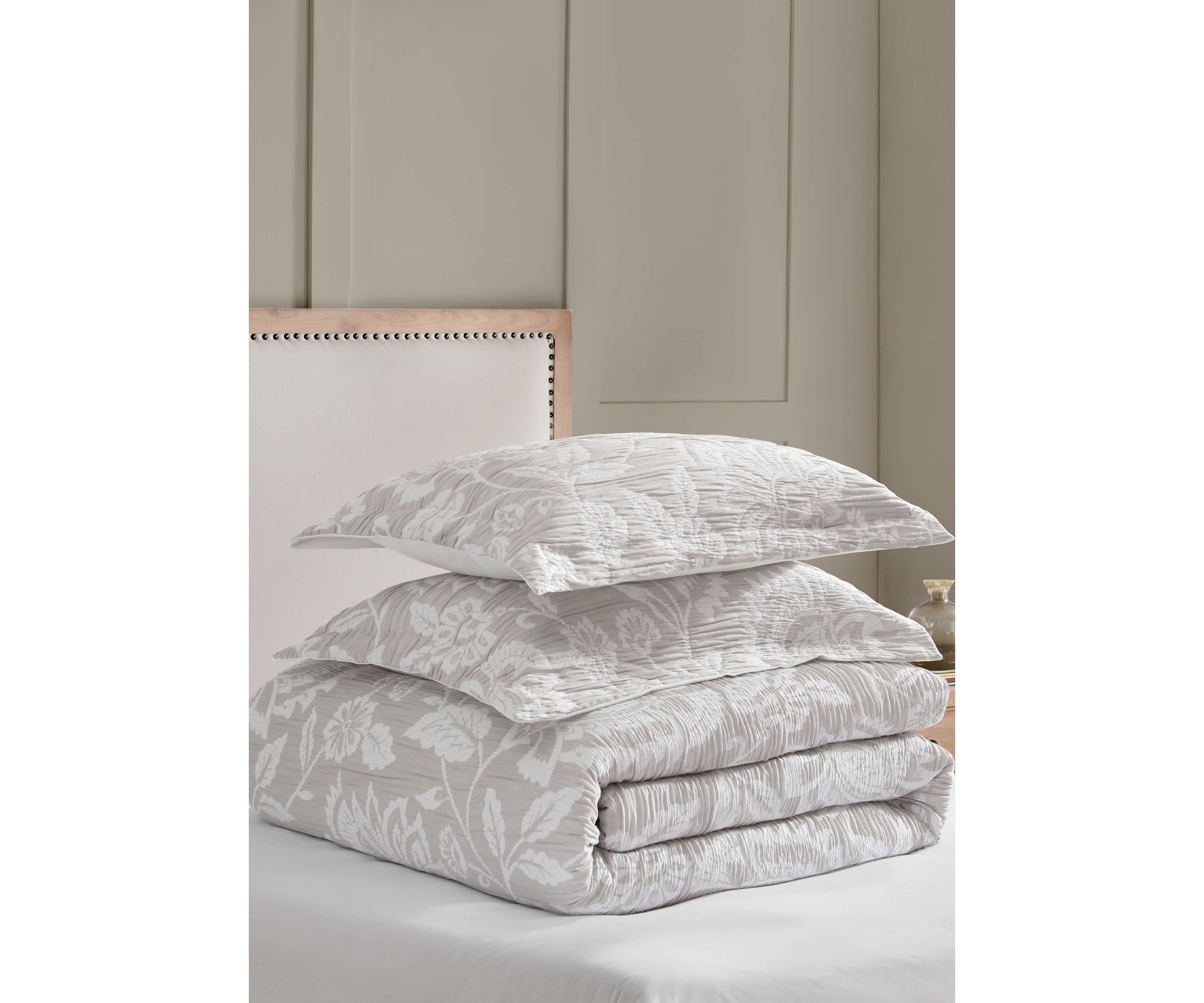 Sarrah Natural 2pc Comforter Set