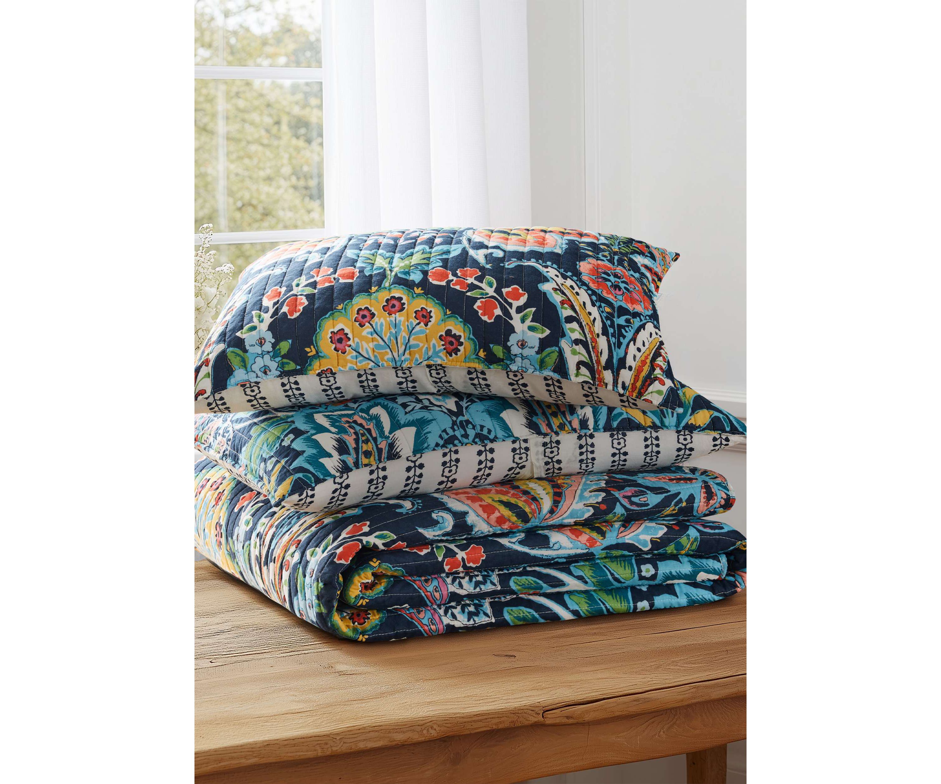 Diella Quilt Set